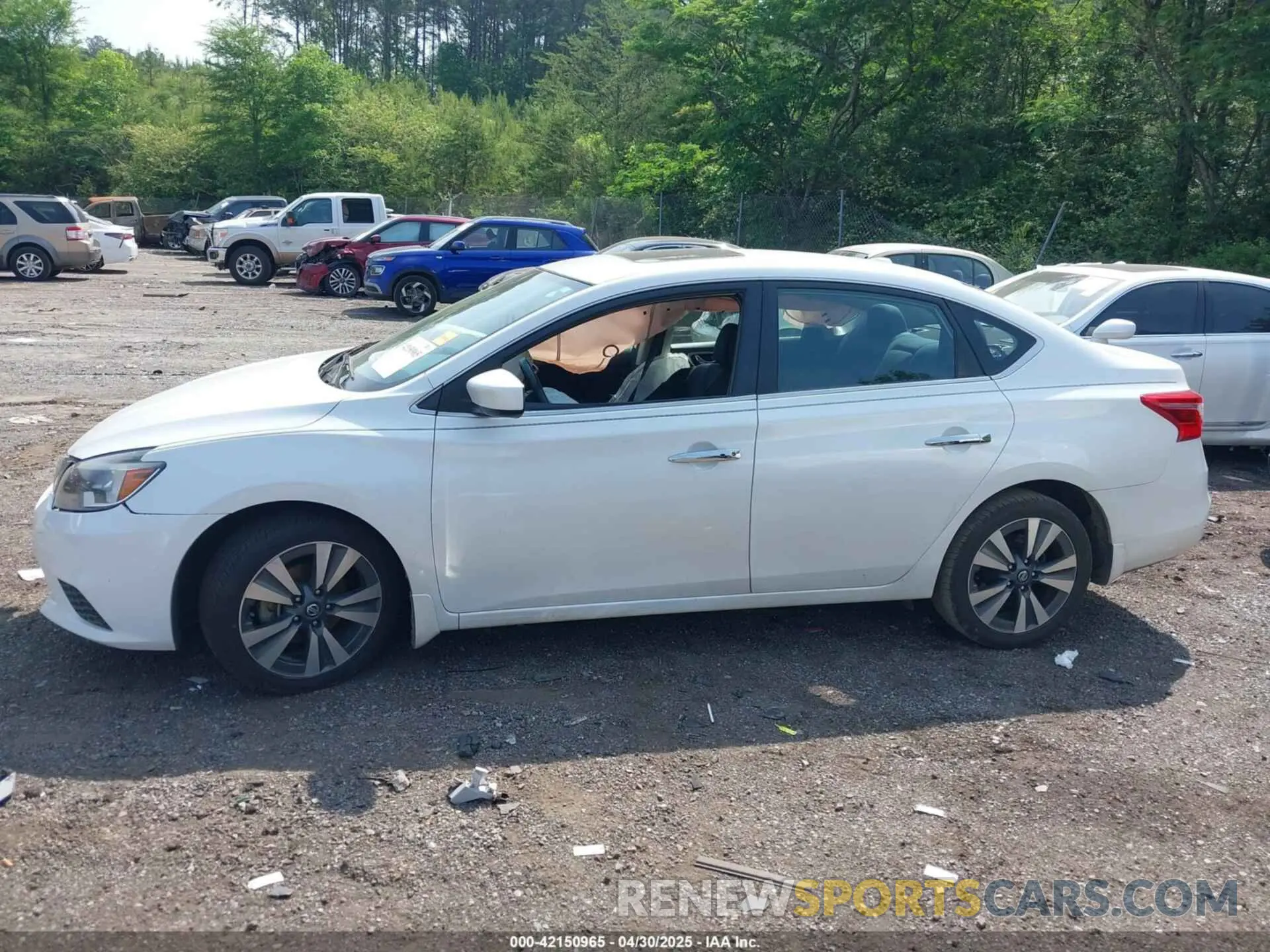 13 Photograph of a damaged car 3N1AB7AP8KY302151 NISSAN SENTRA 2019