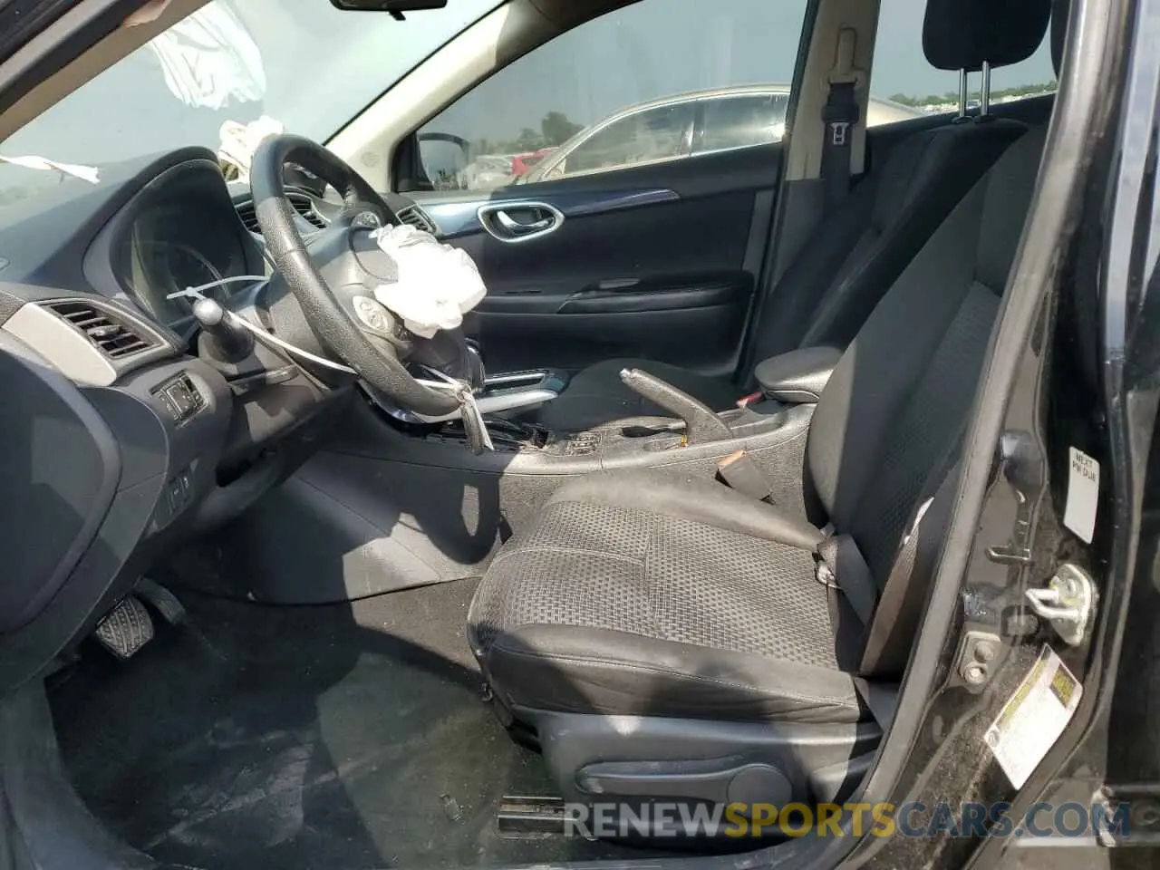 7 Photograph of a damaged car 3N1AB7AP8KY302893 NISSAN SENTRA 2019