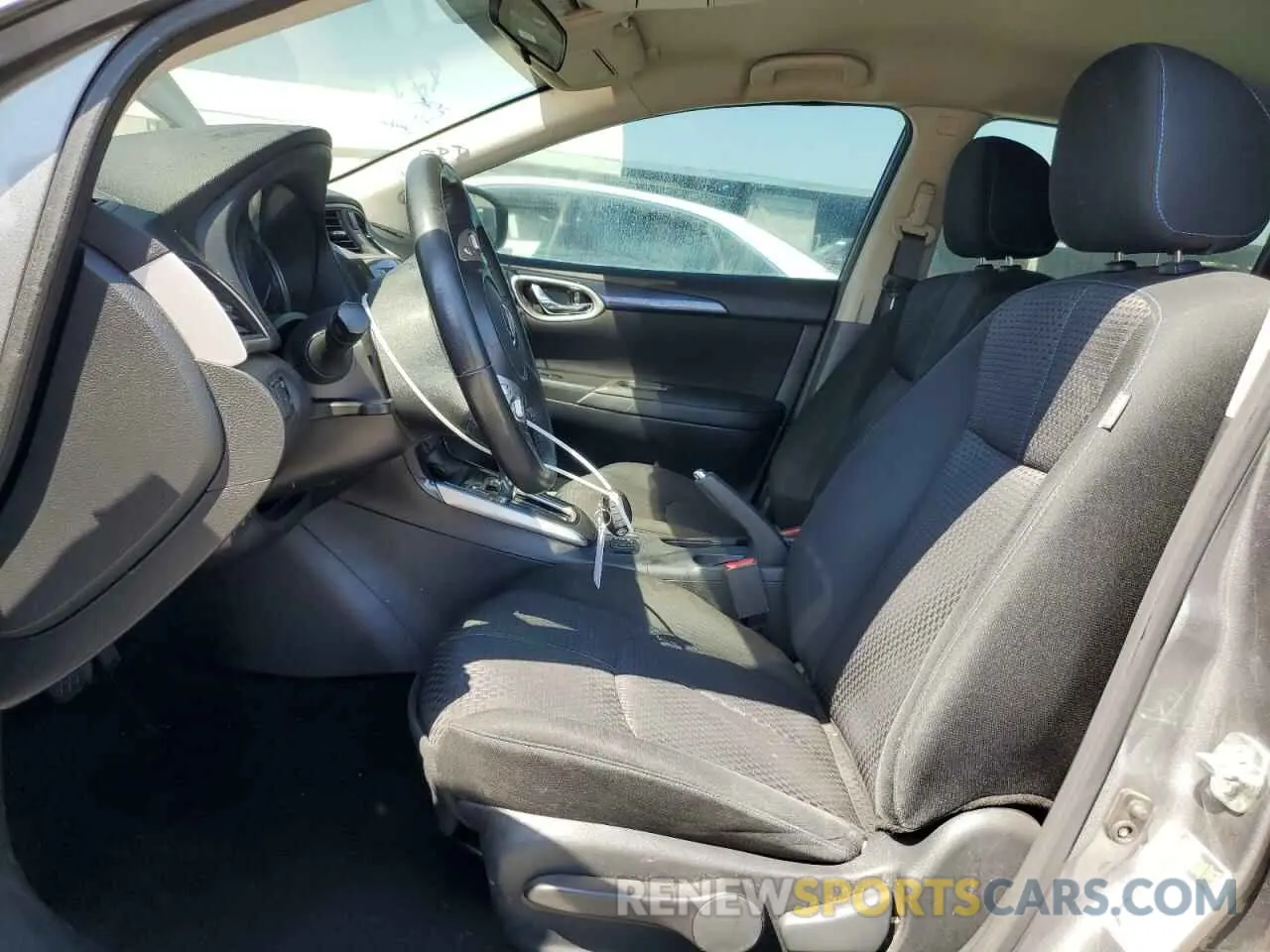 7 Photograph of a damaged car 3N1AB7AP8KY303977 NISSAN SENTRA 2019