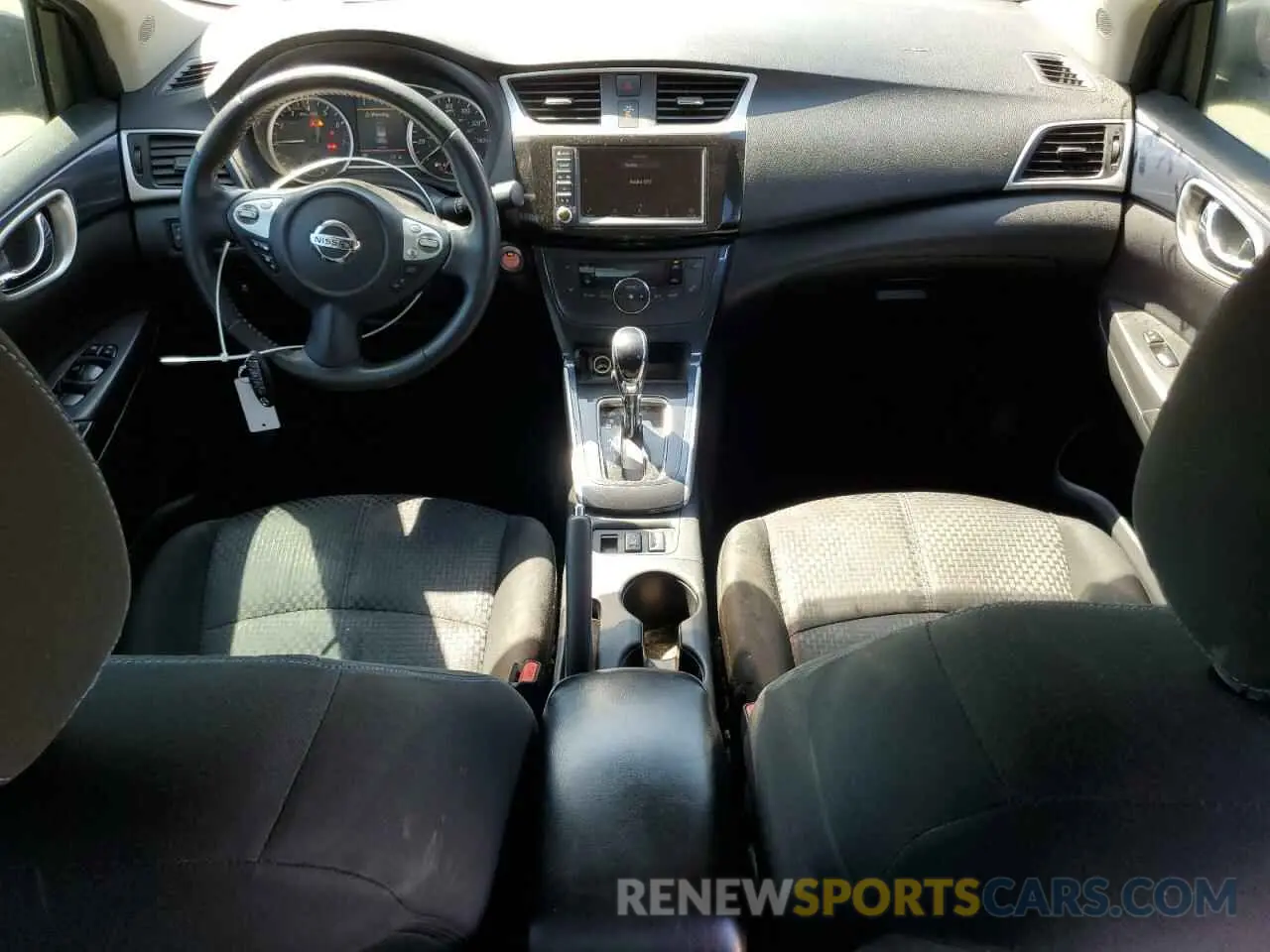 8 Photograph of a damaged car 3N1AB7AP8KY303977 NISSAN SENTRA 2019