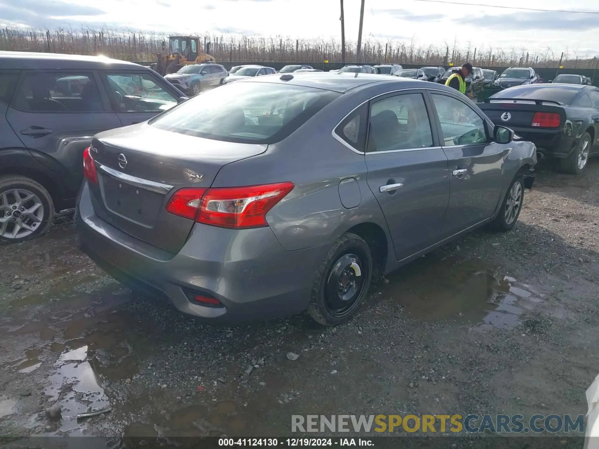 4 Photograph of a damaged car 3N1AB7AP8KY306989 NISSAN SENTRA 2019