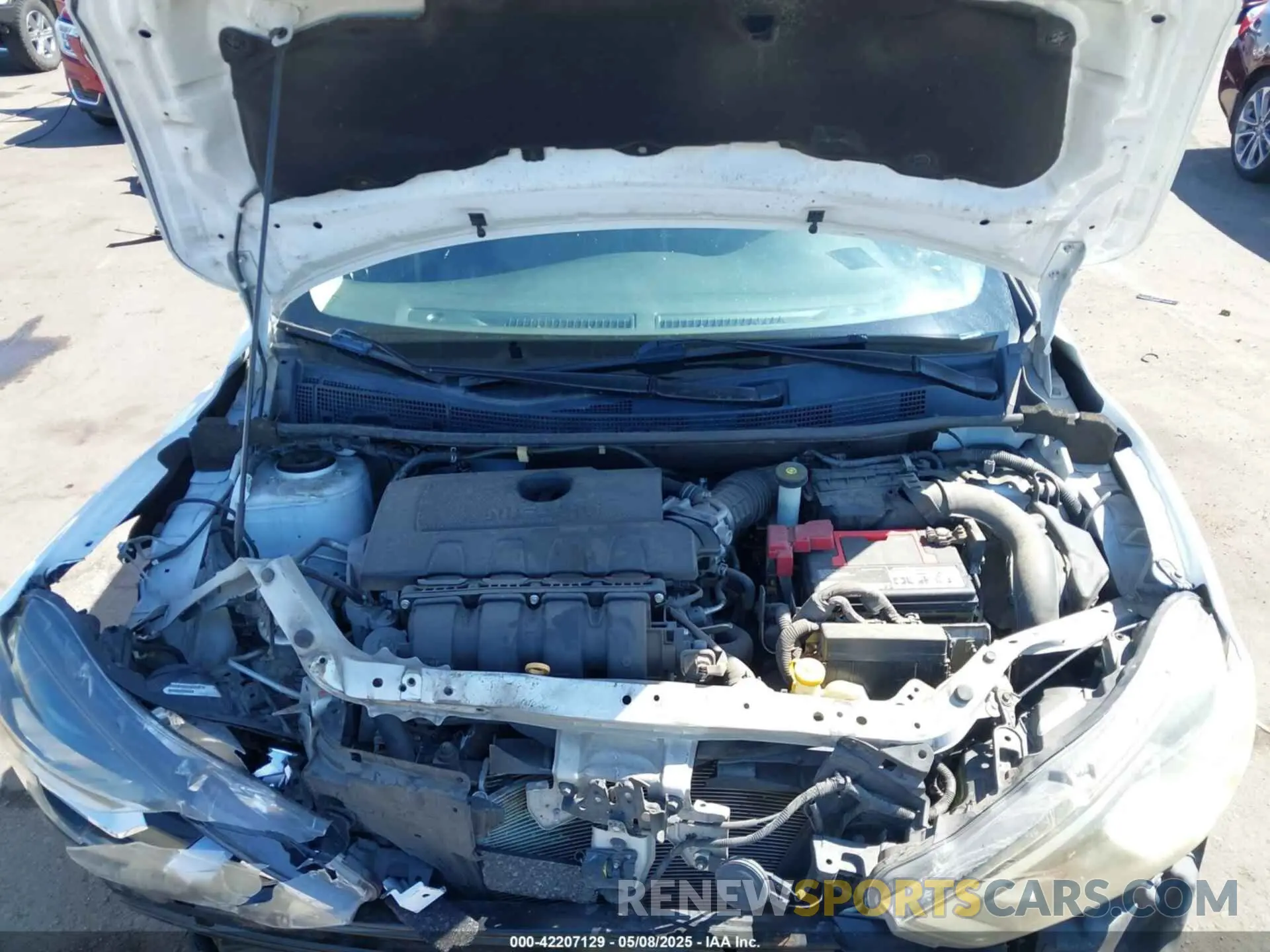 10 Photograph of a damaged car 3N1AB7AP8KY323629 NISSAN SENTRA 2019