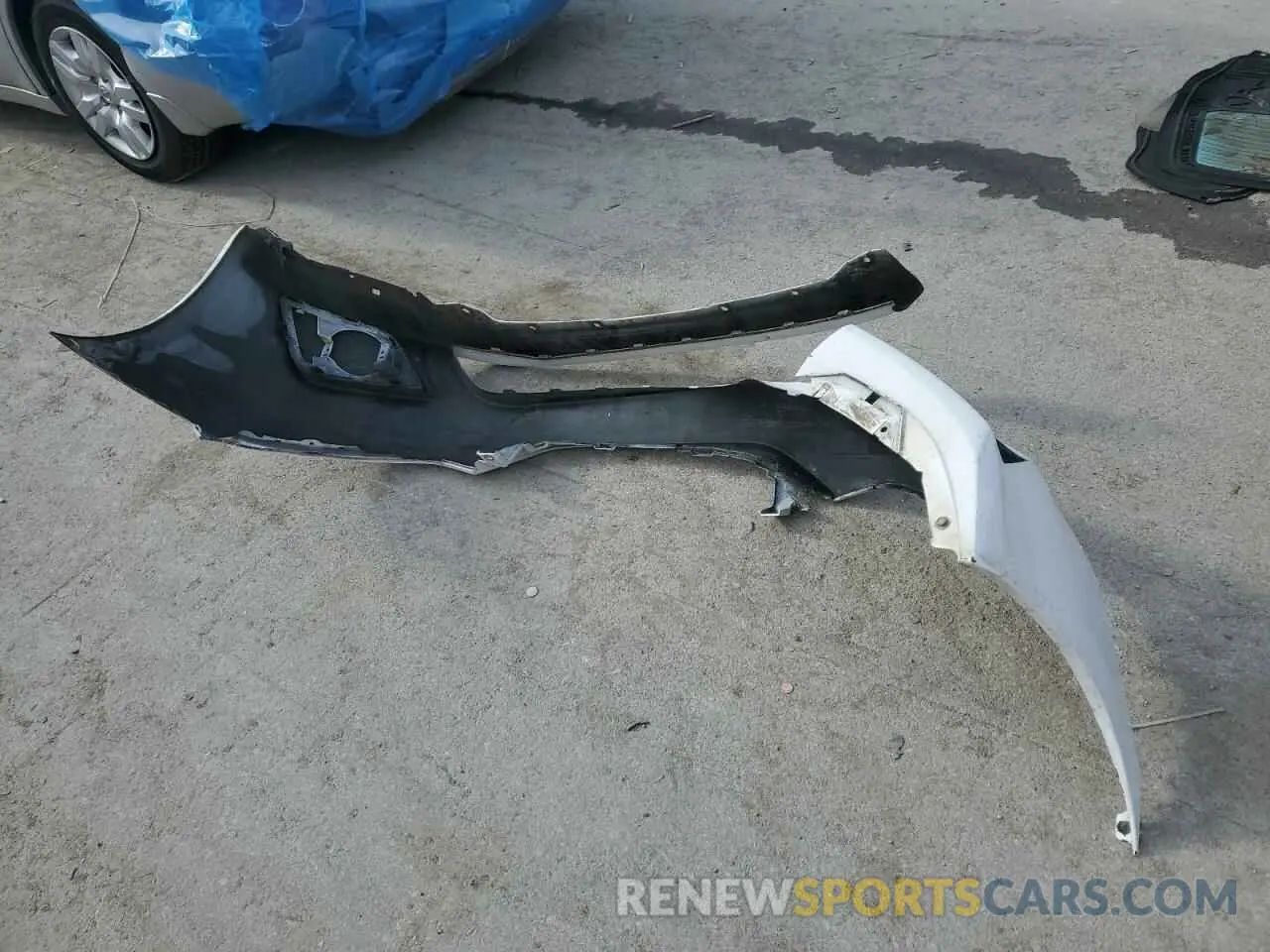 14 Photograph of a damaged car 3N1AB7AP8KY327356 NISSAN SENTRA 2019