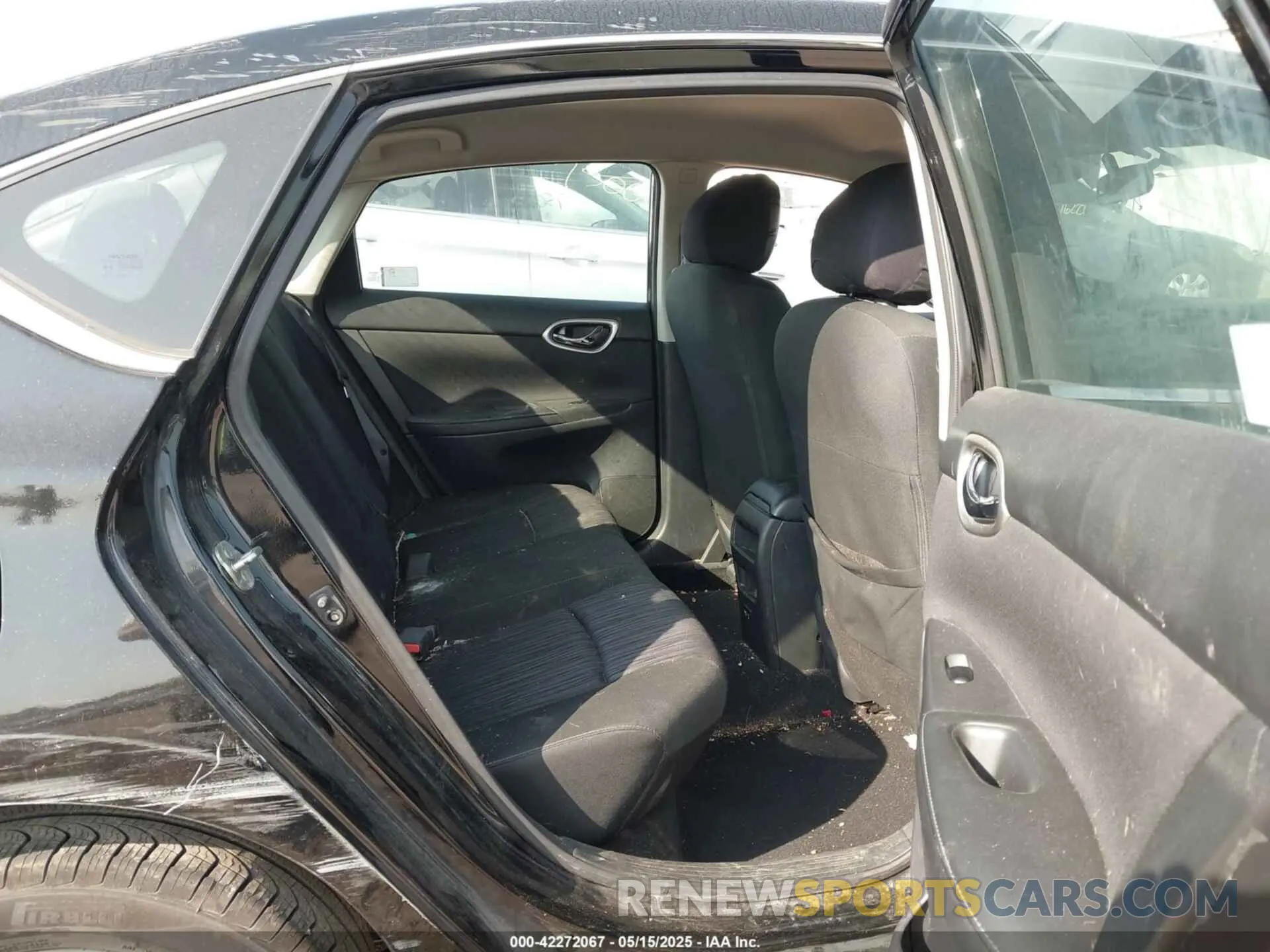 8 Photograph of a damaged car 3N1AB7AP8KY334372 NISSAN SENTRA 2019