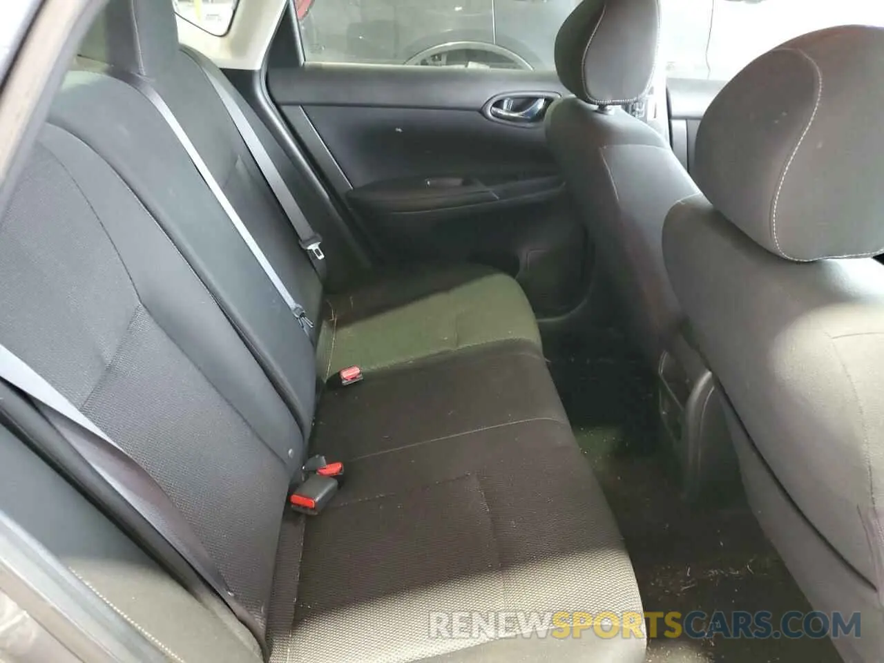 10 Photograph of a damaged car 3N1AB7AP8KY363404 NISSAN SENTRA 2019