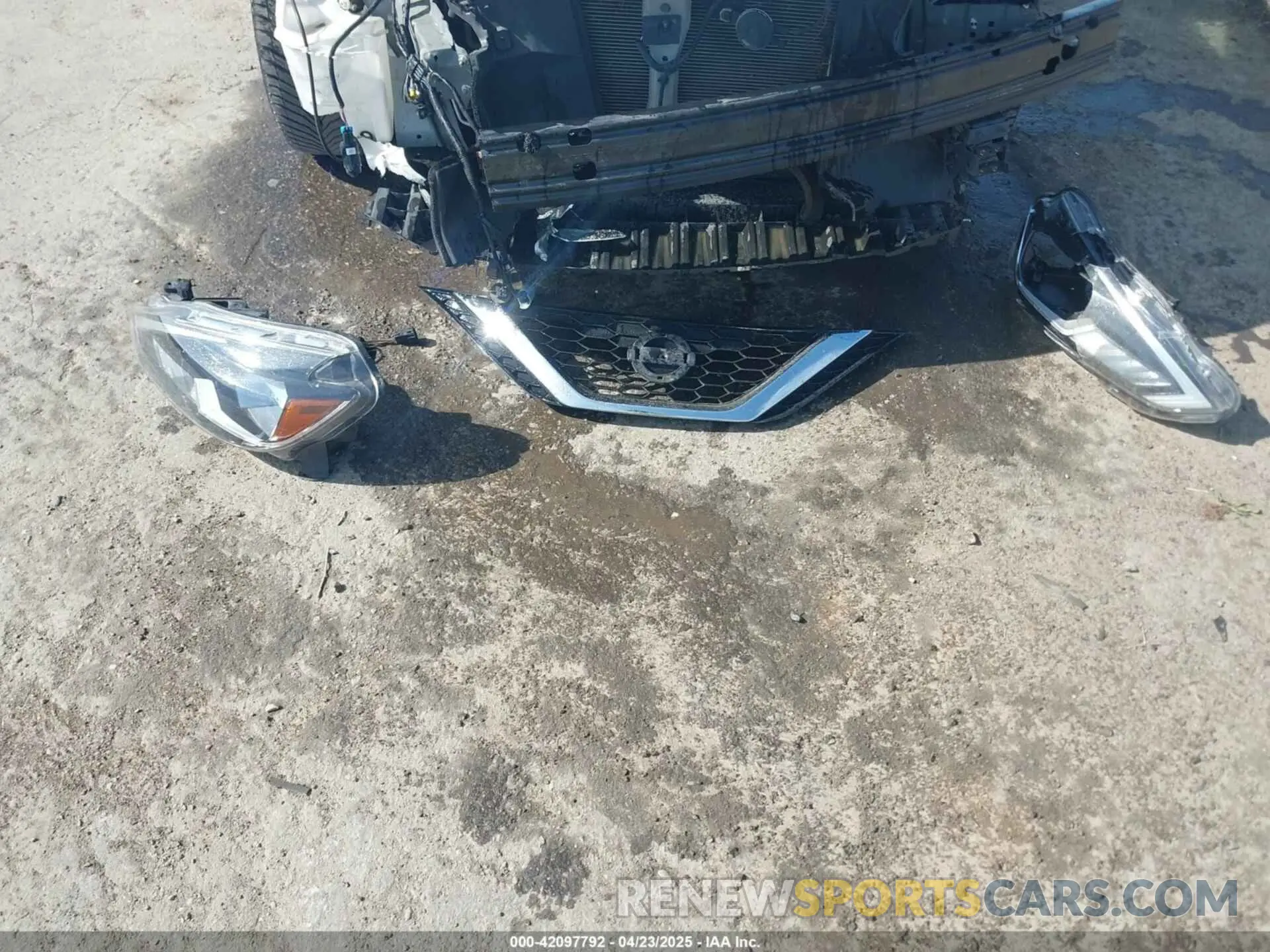12 Photograph of a damaged car 3N1AB7AP8KY370532 NISSAN SENTRA 2019