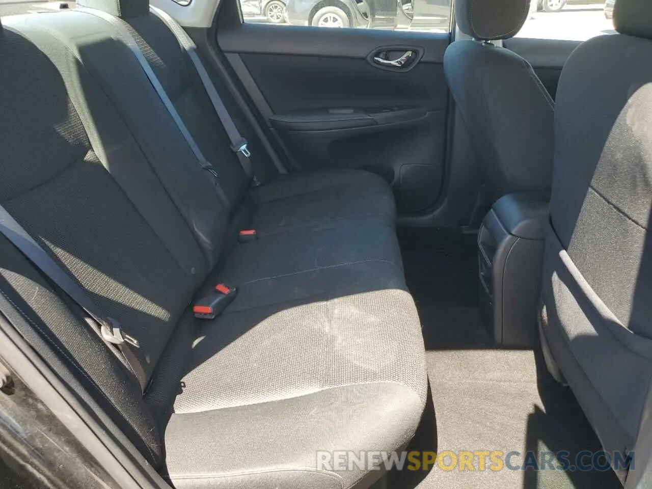 10 Photograph of a damaged car 3N1AB7AP8KY380901 NISSAN SENTRA 2019