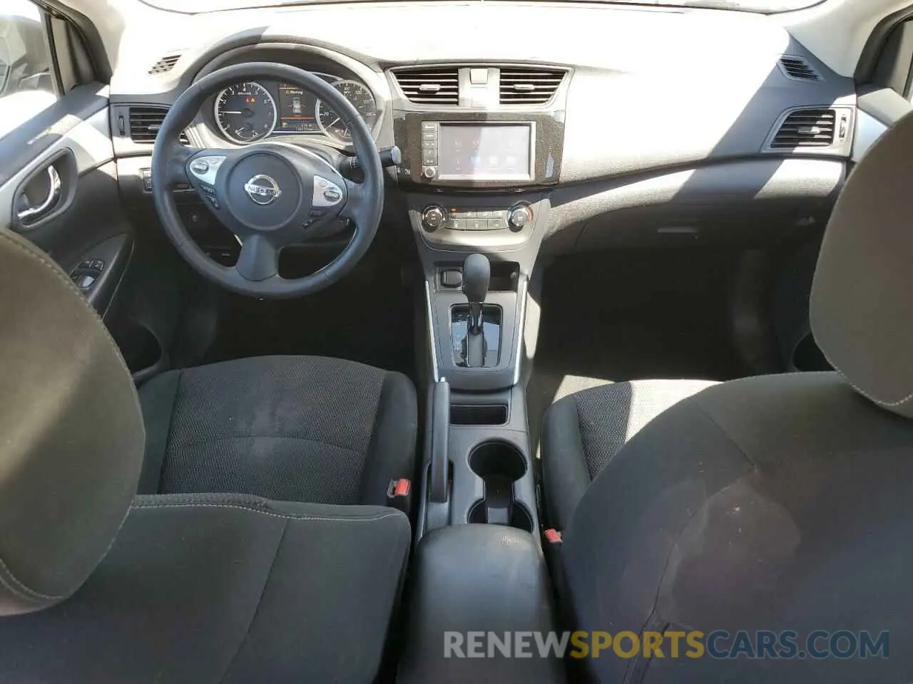 8 Photograph of a damaged car 3N1AB7AP8KY380901 NISSAN SENTRA 2019