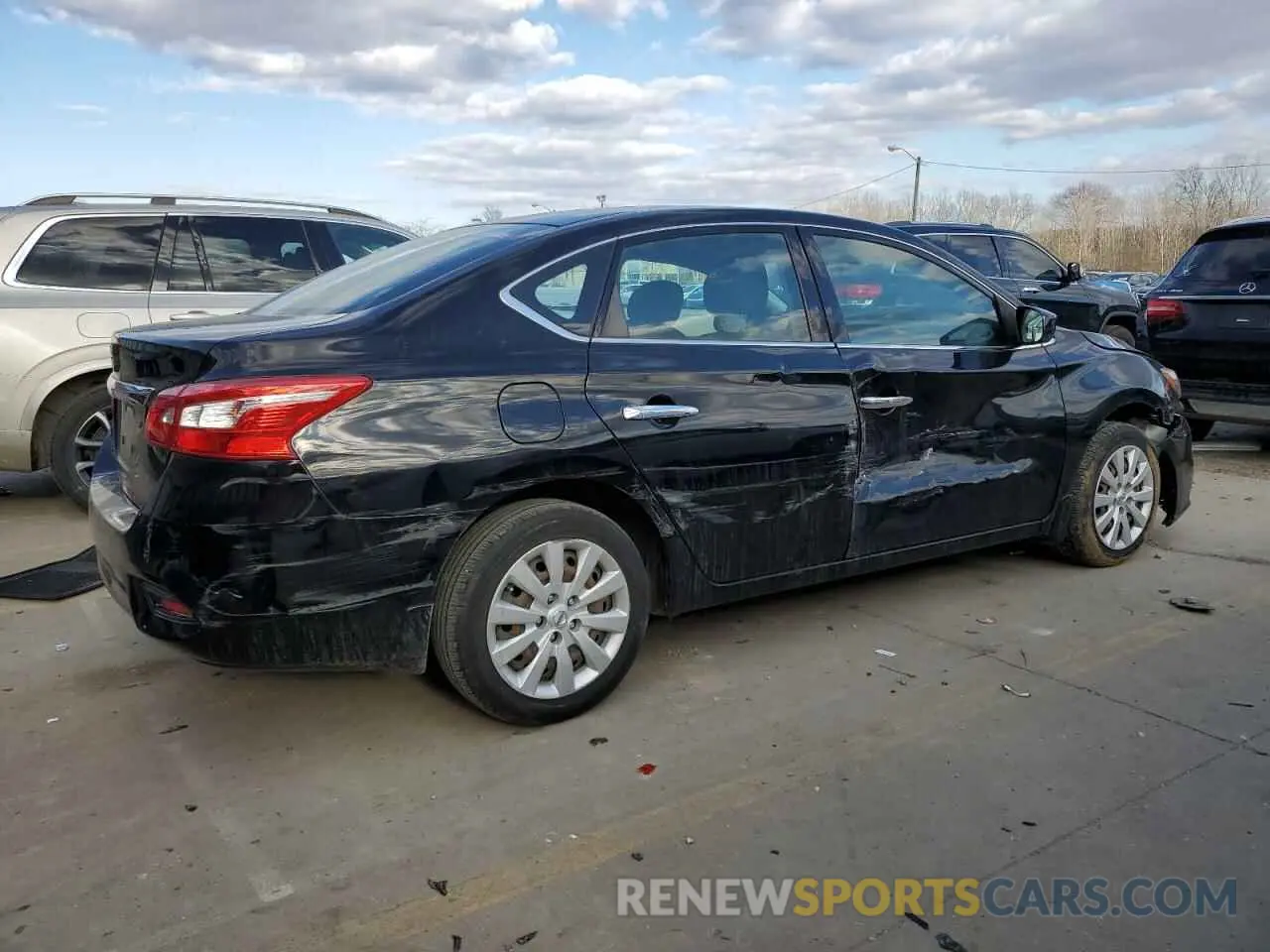 3 Photograph of a damaged car 3N1AB7AP8KY389405 NISSAN SENTRA 2019