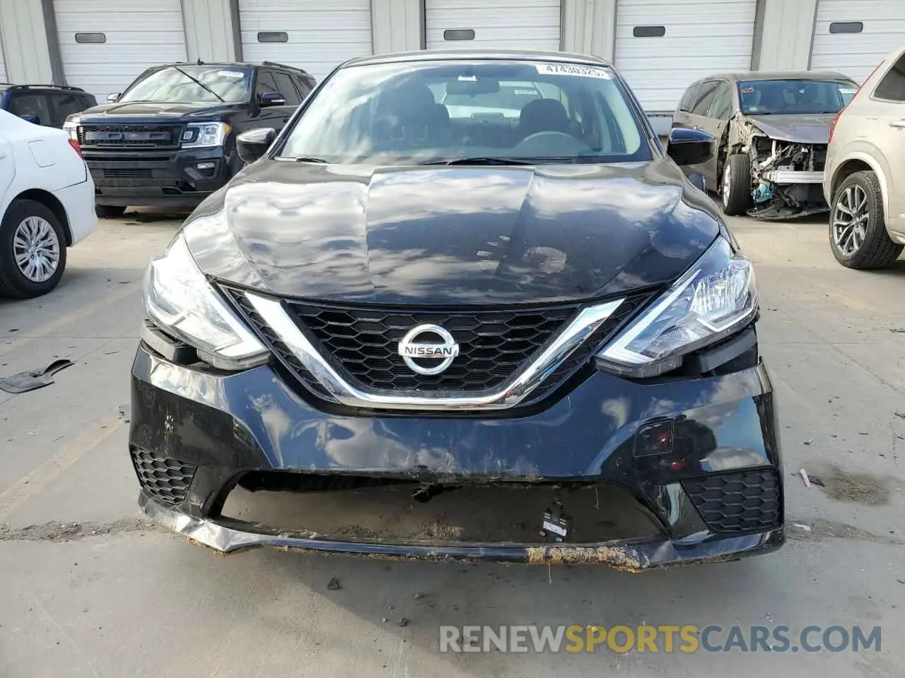 5 Photograph of a damaged car 3N1AB7AP8KY389405 NISSAN SENTRA 2019