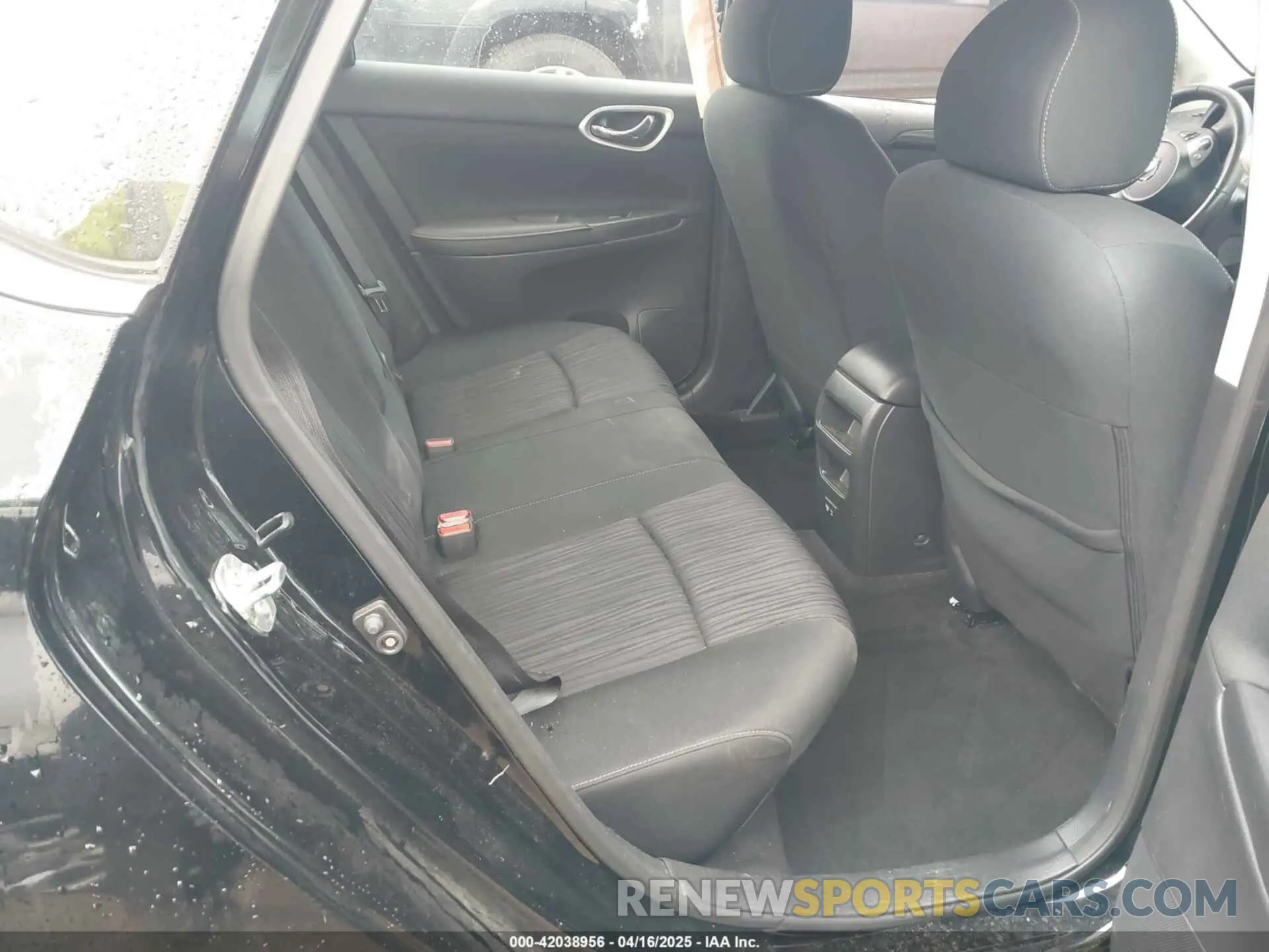8 Photograph of a damaged car 3N1AB7AP8KY397097 NISSAN SENTRA 2019