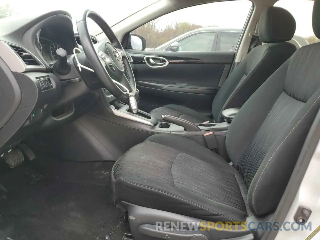7 Photograph of a damaged car 3N1AB7AP8KY410852 NISSAN SENTRA 2019