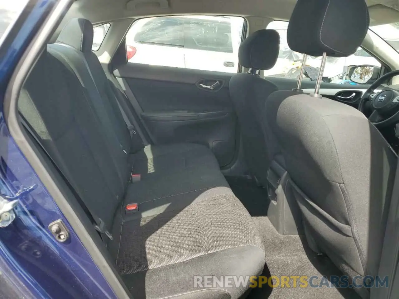 10 Photograph of a damaged car 3N1AB7AP8KY412827 NISSAN SENTRA 2019