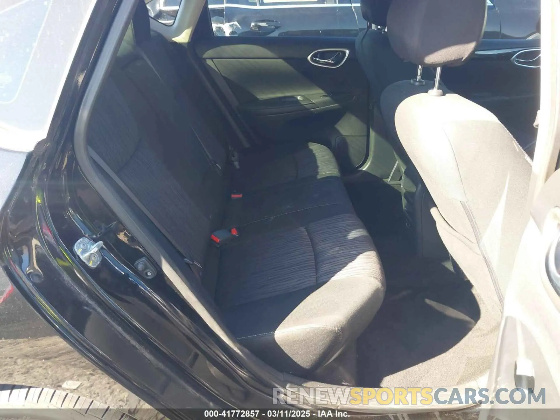 8 Photograph of a damaged car 3N1AB7AP8KY415002 NISSAN SENTRA 2019