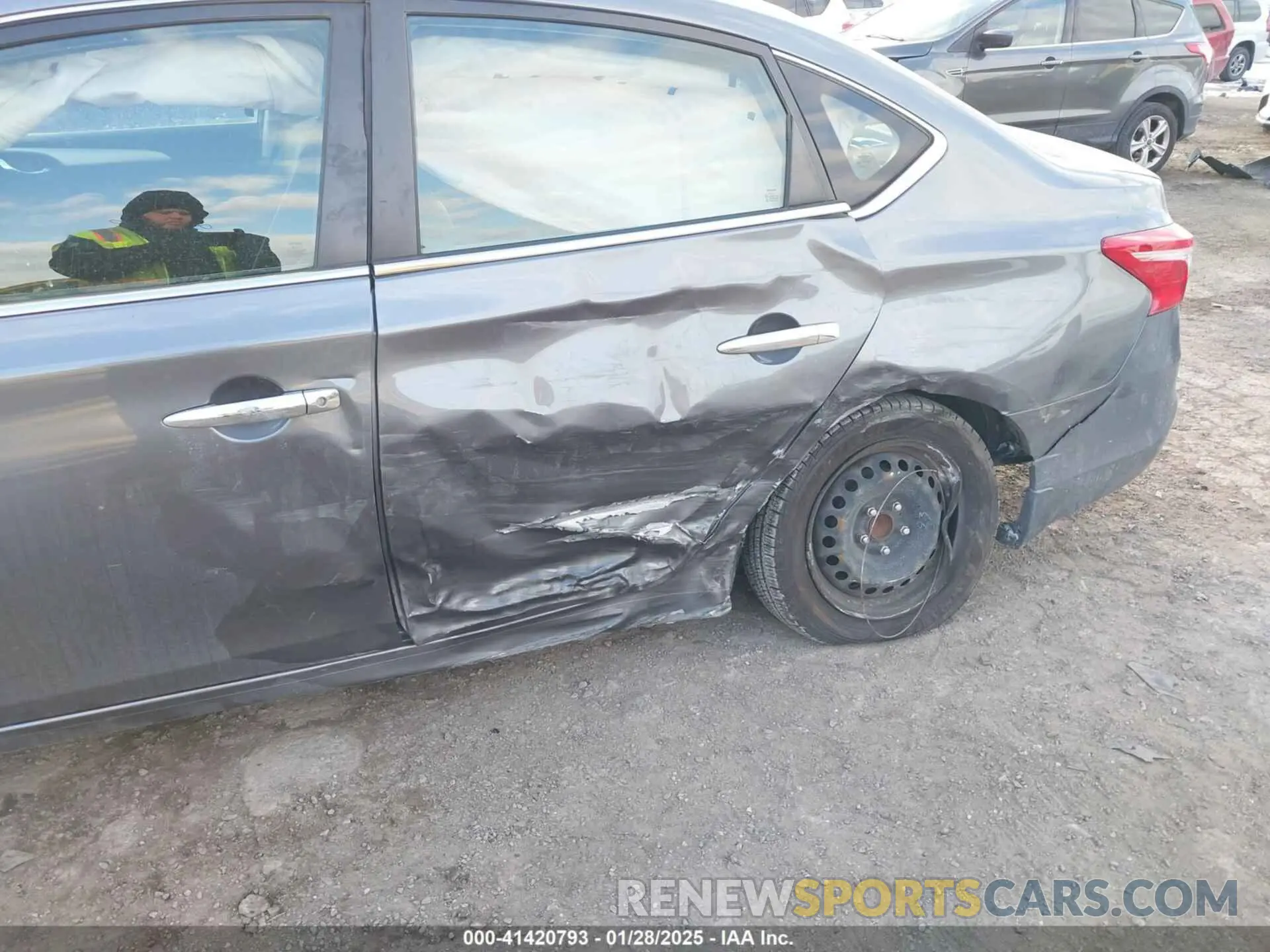 6 Photograph of a damaged car 3N1AB7AP8KY418028 NISSAN SENTRA 2019