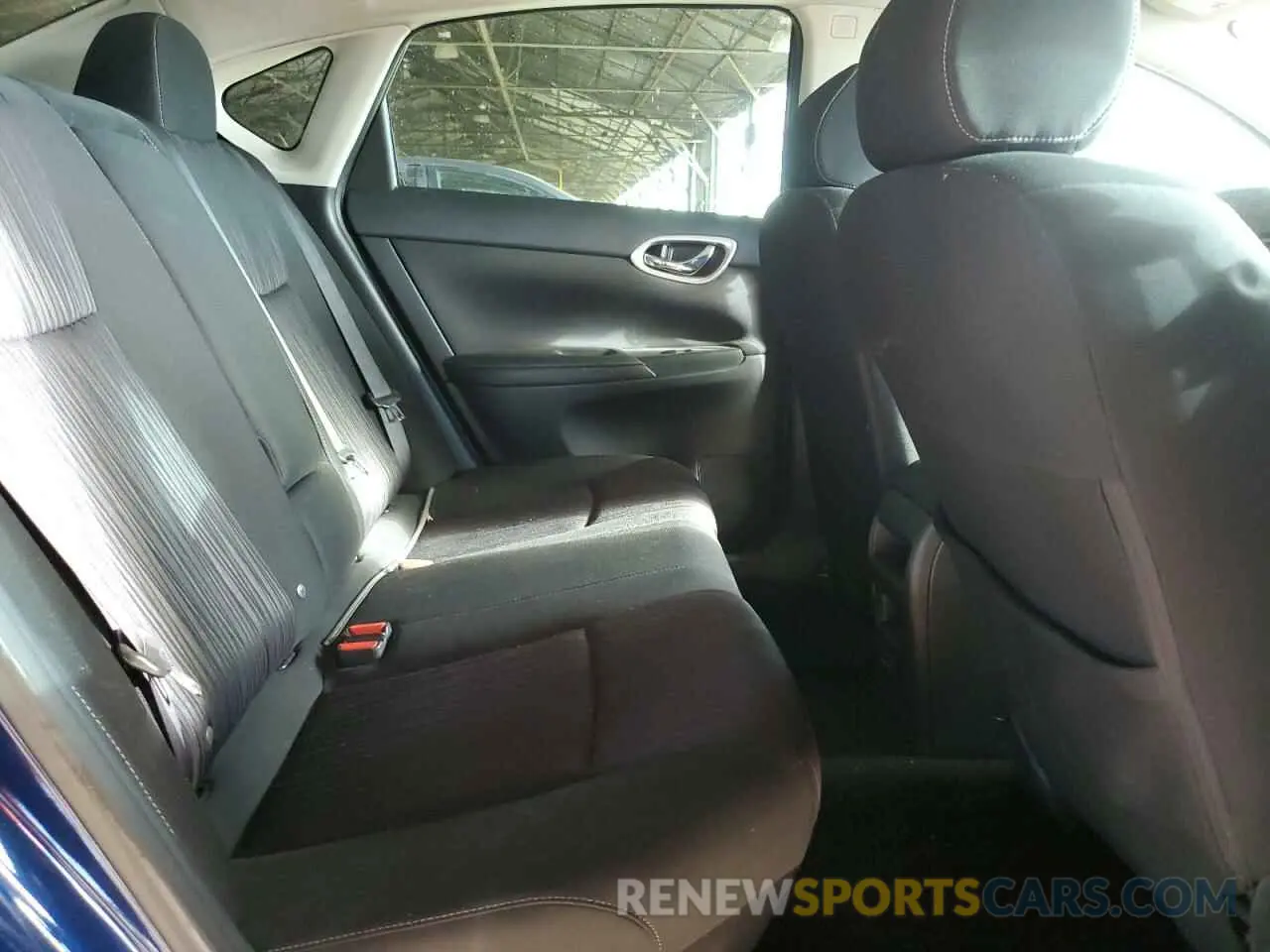 10 Photograph of a damaged car 3N1AB7AP8KY422113 NISSAN SENTRA 2019