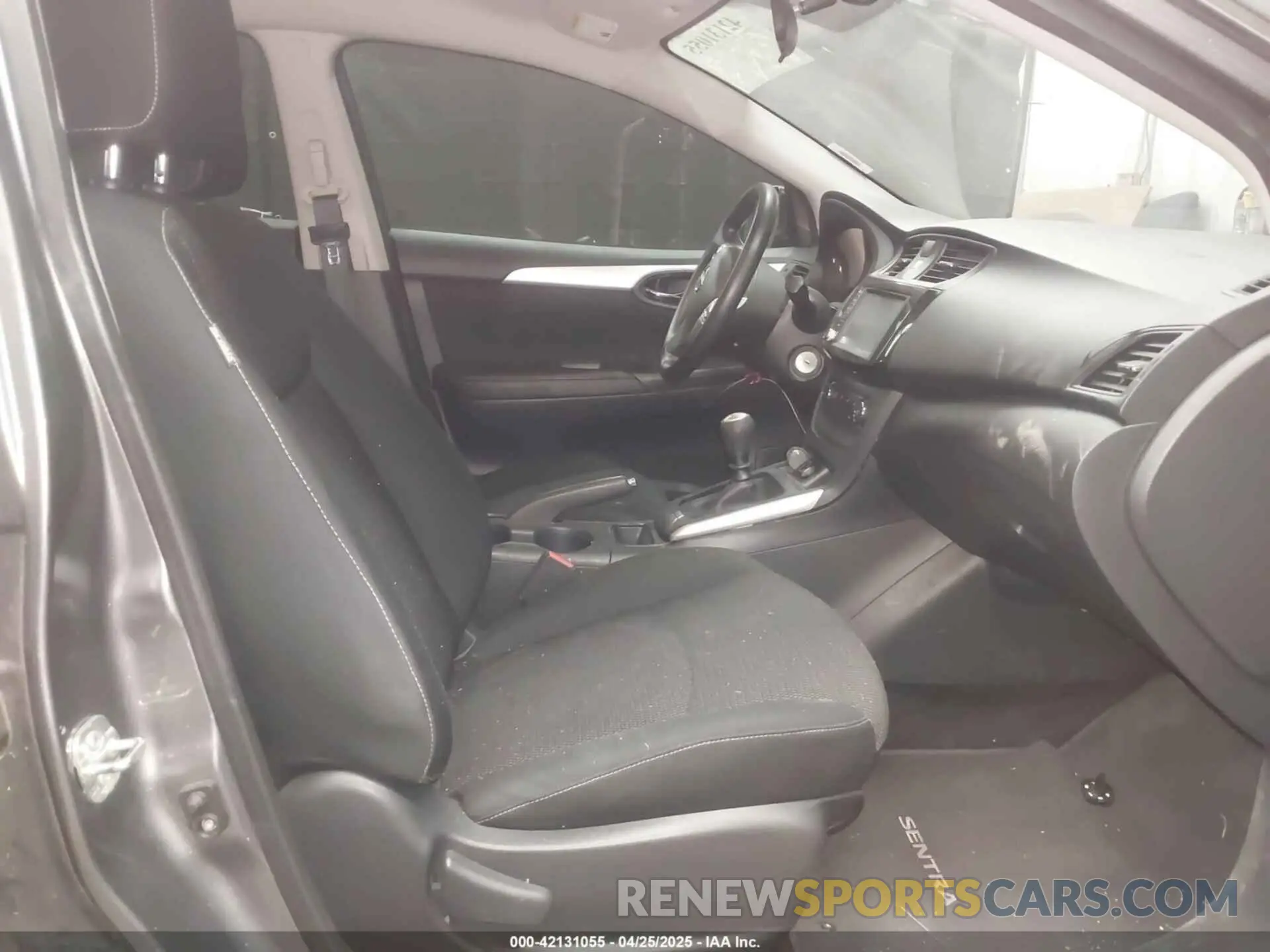 5 Photograph of a damaged car 3N1AB7AP8KY438800 NISSAN SENTRA 2019