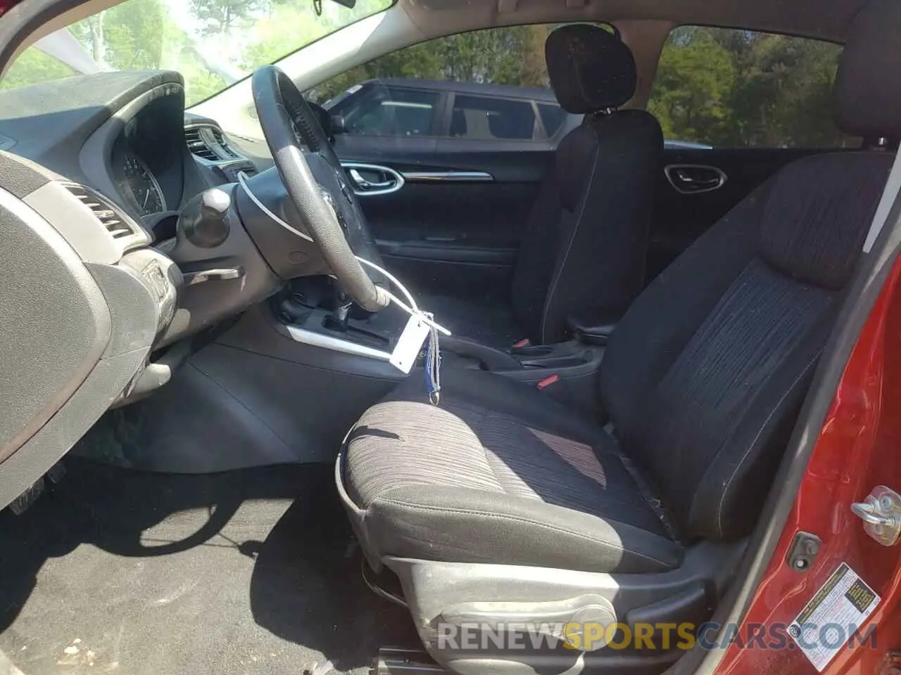 7 Photograph of a damaged car 3N1AB7AP8KY452891 NISSAN SENTRA 2019