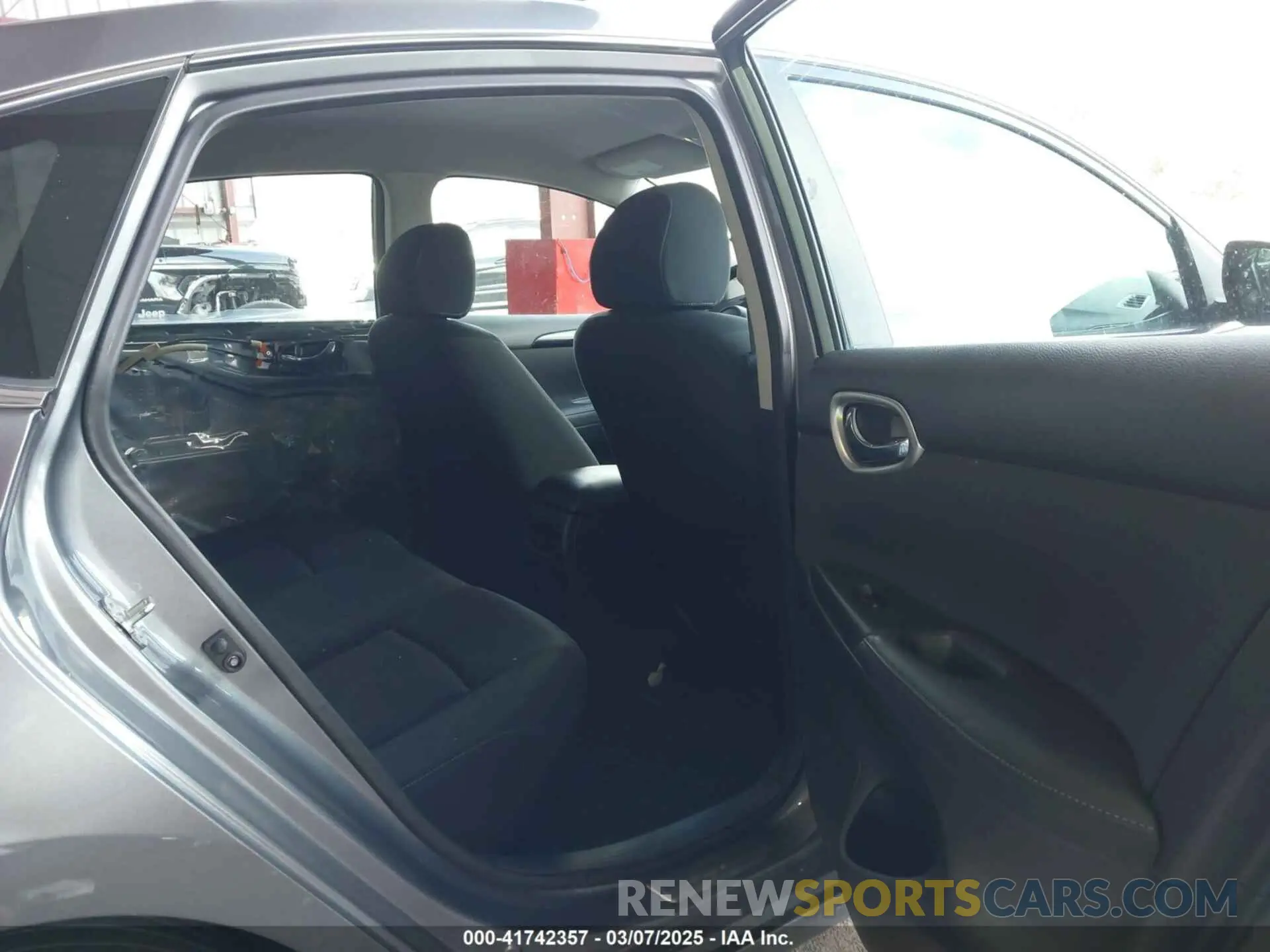 8 Photograph of a damaged car 3N1AB7AP8KY456729 NISSAN SENTRA 2019