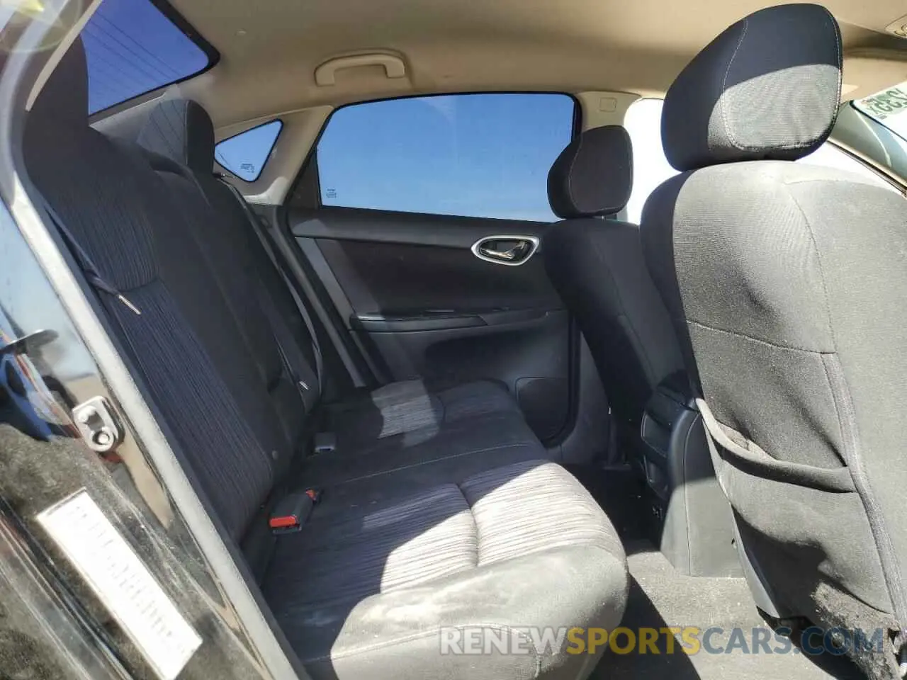 11 Photograph of a damaged car 3N1AB7AP9KL625430 NISSAN SENTRA 2019