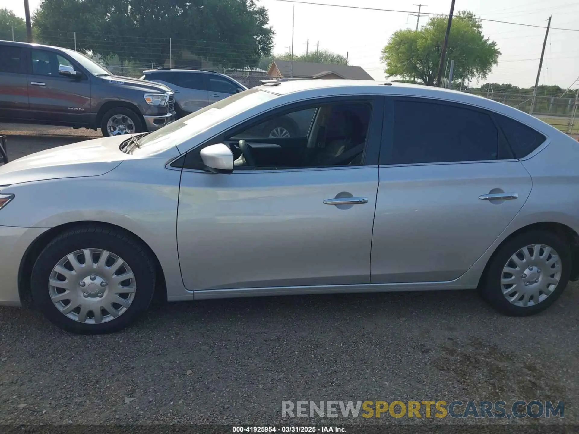 14 Photograph of a damaged car 3N1AB7AP9KY210627 NISSAN SENTRA 2019