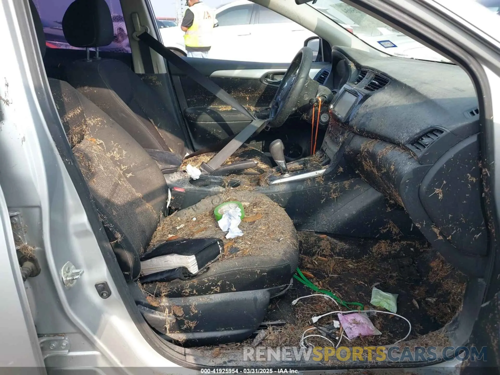 5 Photograph of a damaged car 3N1AB7AP9KY210627 NISSAN SENTRA 2019