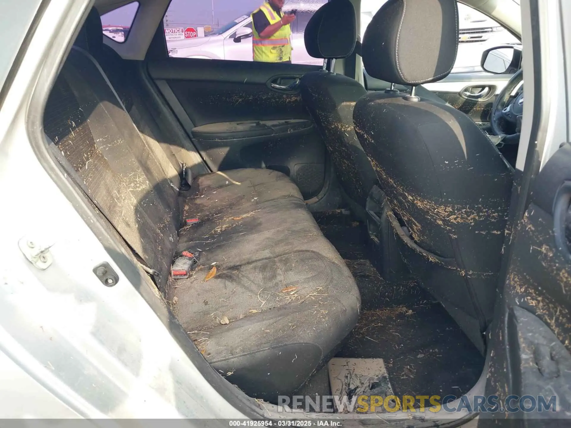 8 Photograph of a damaged car 3N1AB7AP9KY210627 NISSAN SENTRA 2019