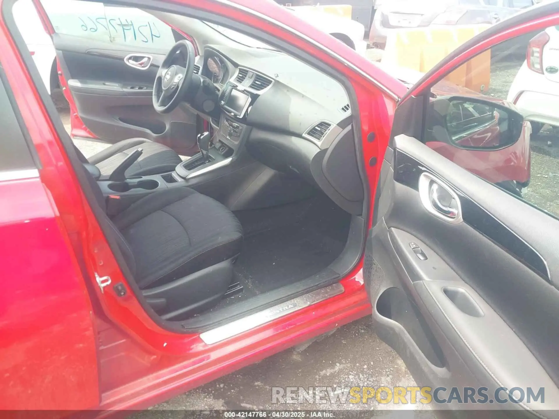 5 Photograph of a damaged car 3N1AB7AP9KY233812 NISSAN SENTRA 2019