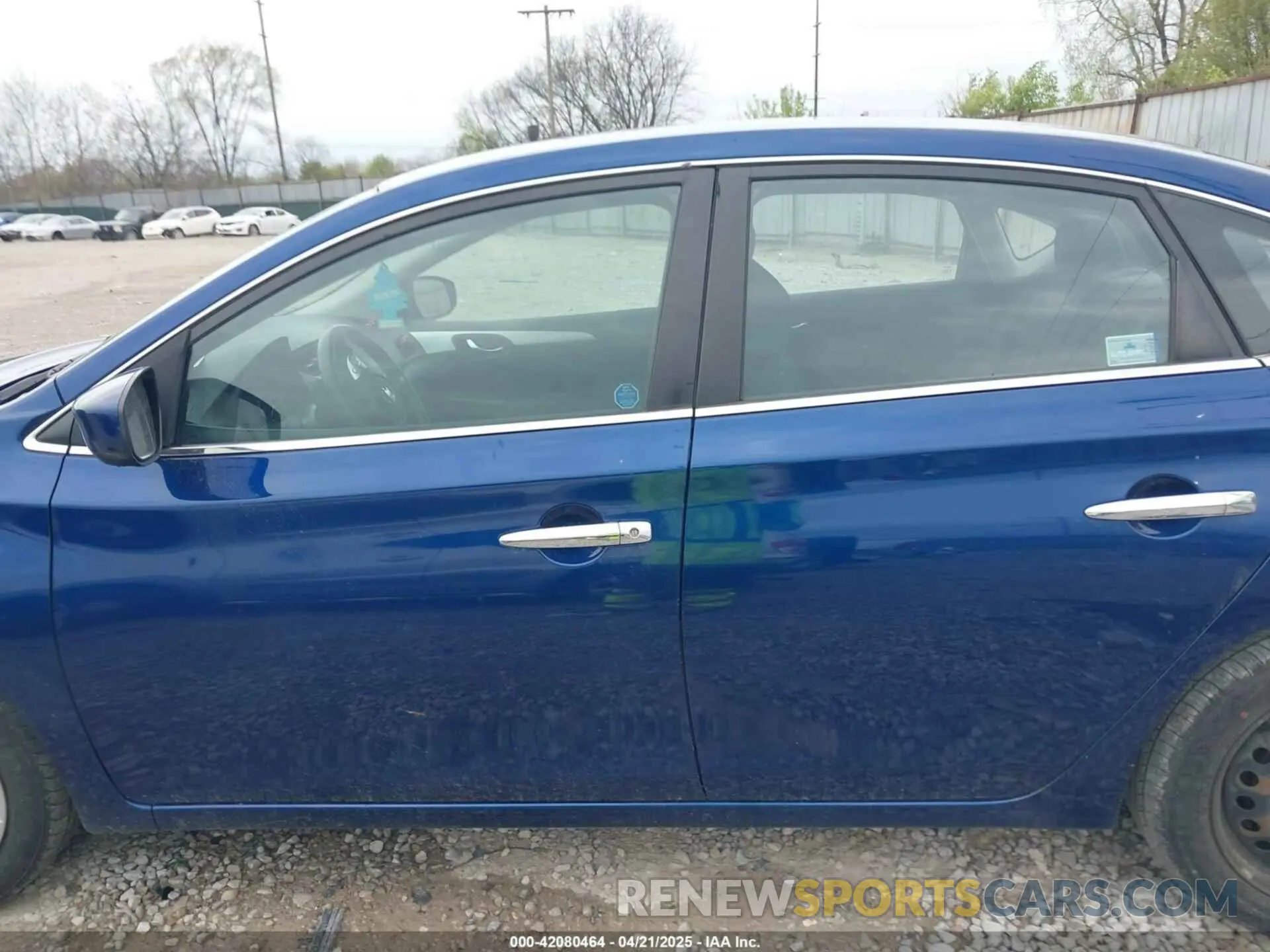 15 Photograph of a damaged car 3N1AB7AP9KY241490 NISSAN SENTRA 2019
