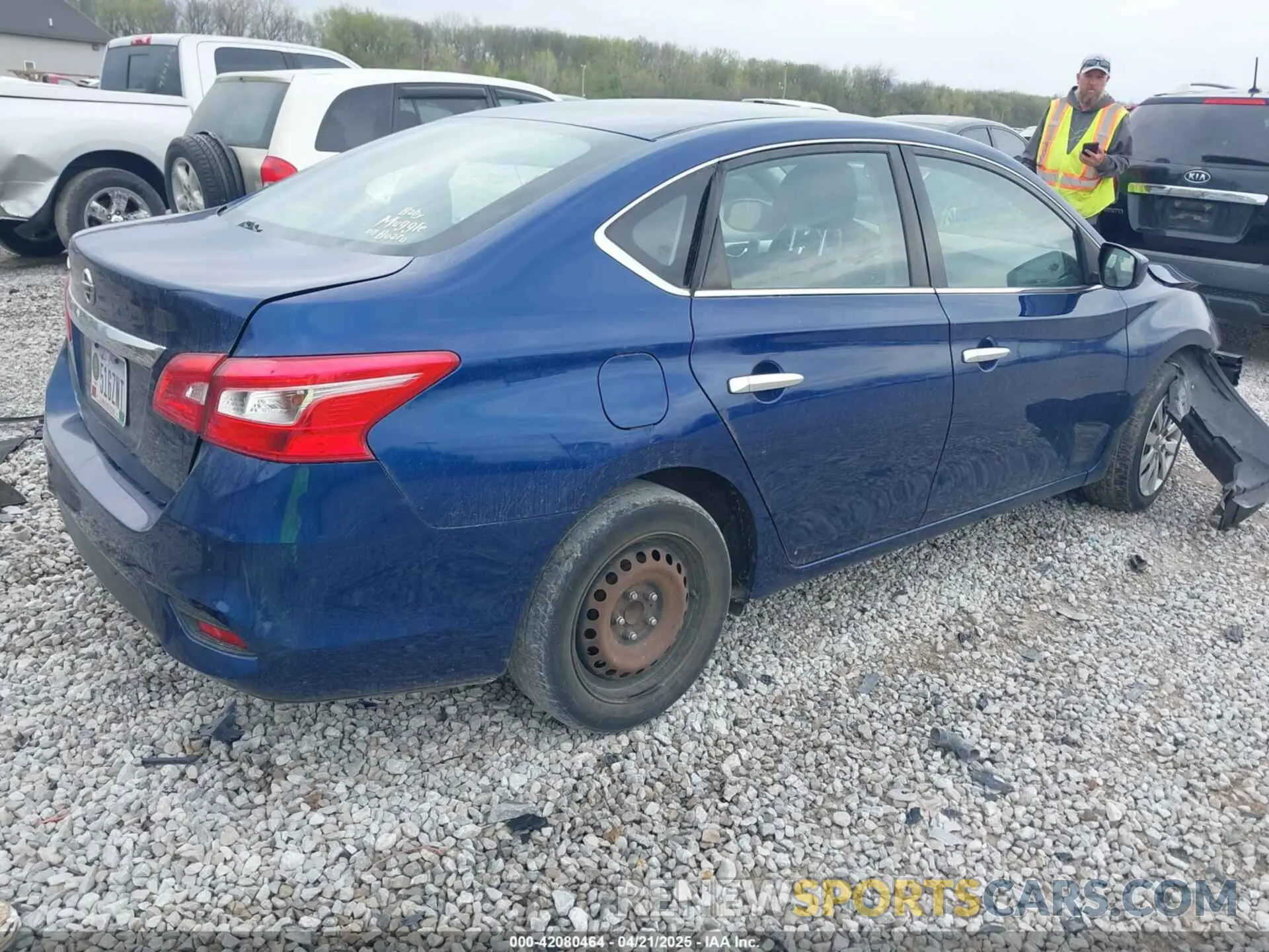 4 Photograph of a damaged car 3N1AB7AP9KY241490 NISSAN SENTRA 2019