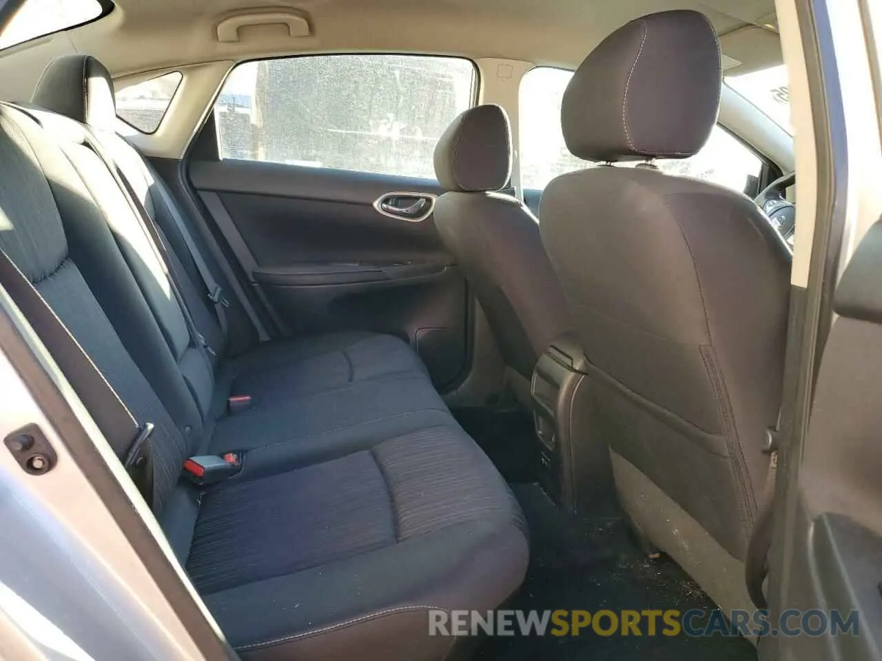 11 Photograph of a damaged car 3N1AB7AP9KY246074 NISSAN SENTRA 2019