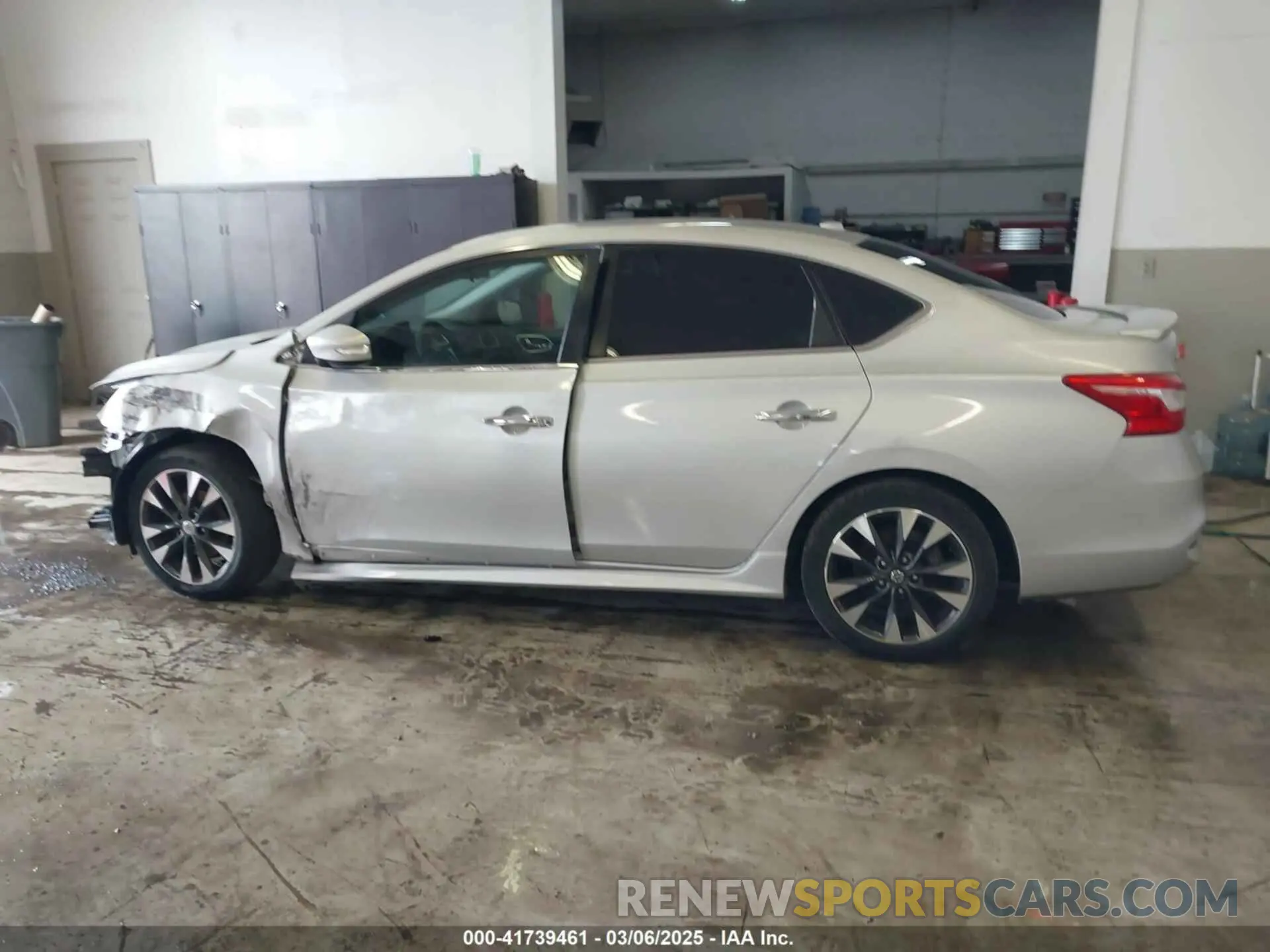 15 Photograph of a damaged car 3N1AB7AP9KY247399 NISSAN SENTRA 2019