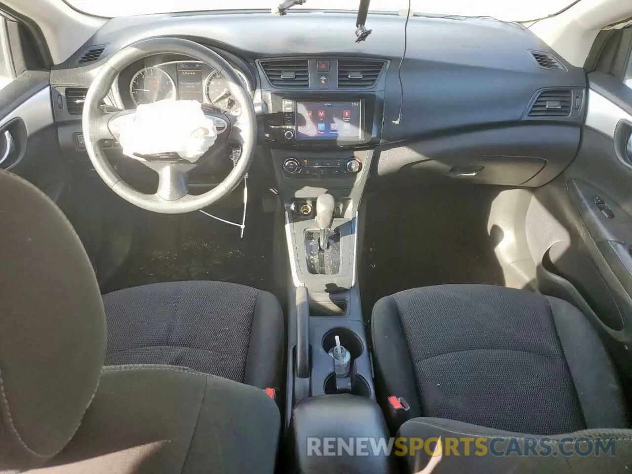 8 Photograph of a damaged car 3N1AB7AP9KY268589 NISSAN SENTRA 2019