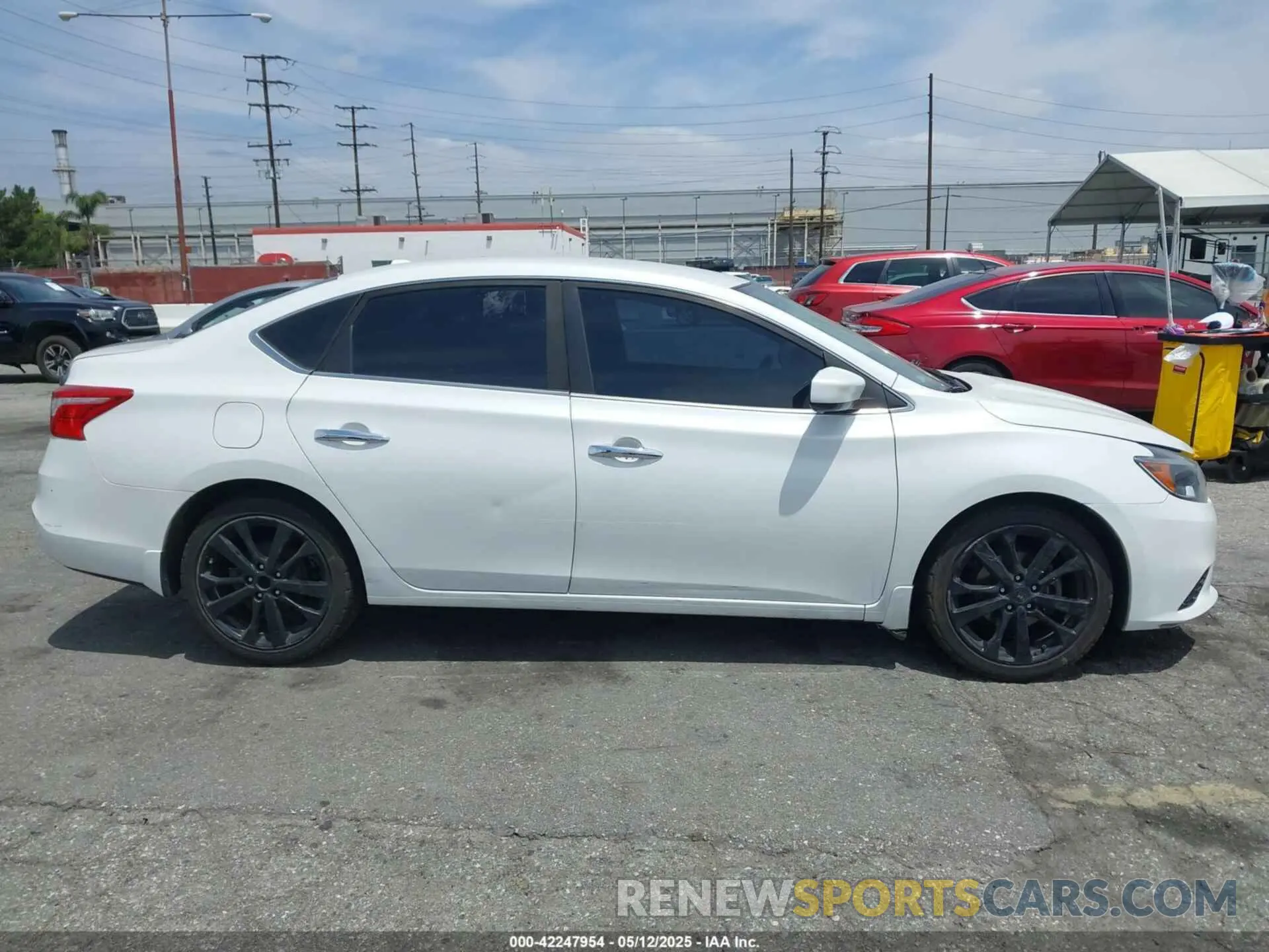 14 Photograph of a damaged car 3N1AB7AP9KY289202 NISSAN SENTRA 2019