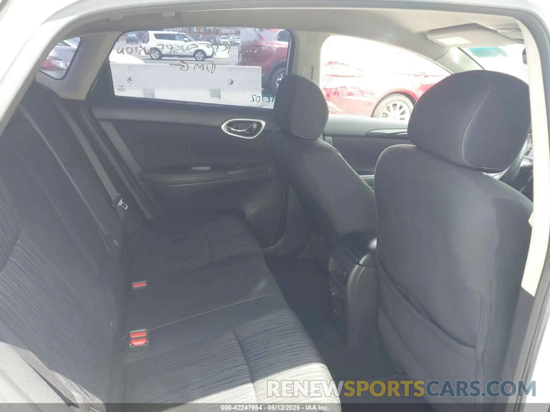 8 Photograph of a damaged car 3N1AB7AP9KY289202 NISSAN SENTRA 2019