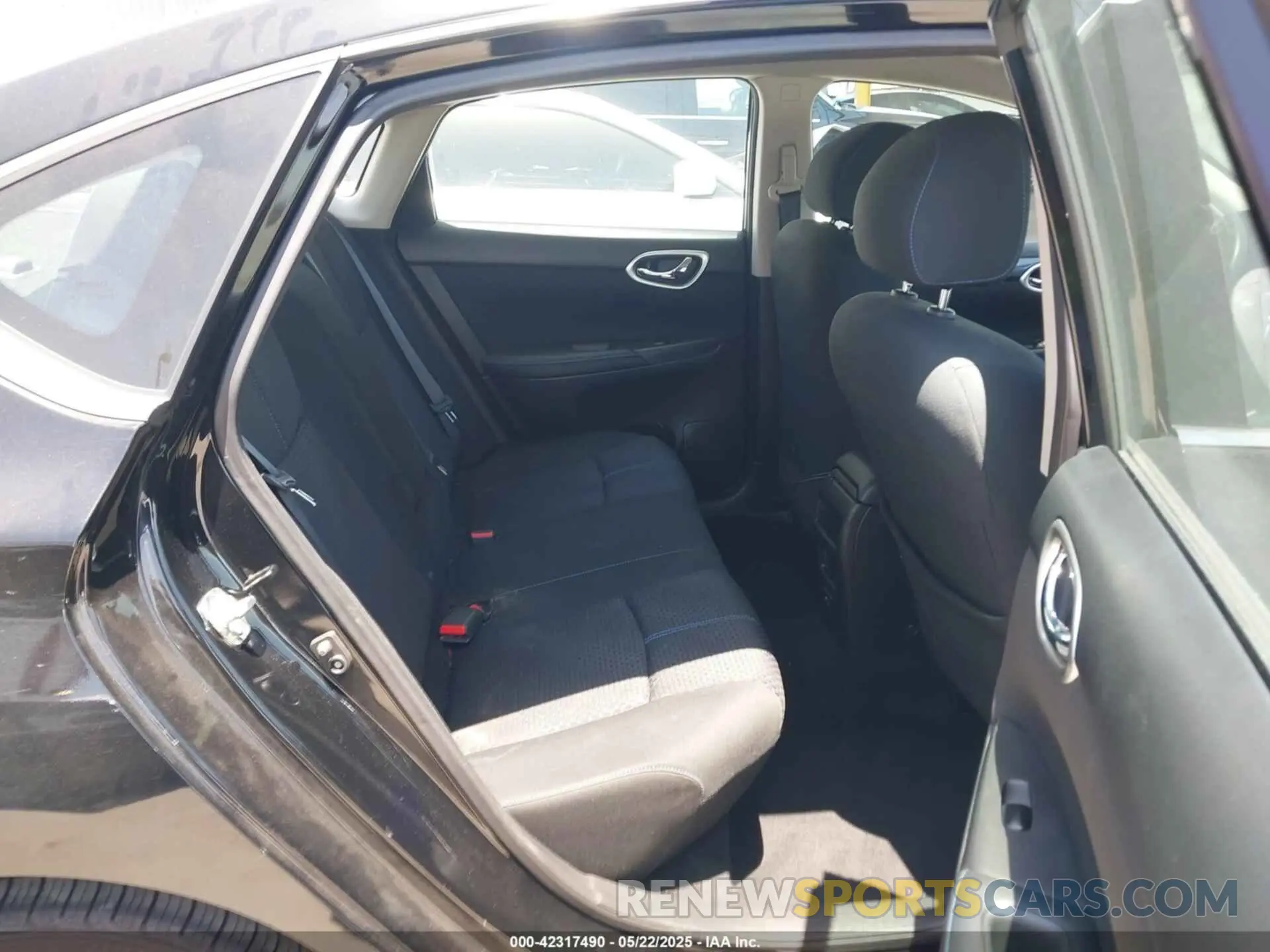8 Photograph of a damaged car 3N1AB7AP9KY290074 NISSAN SENTRA 2019