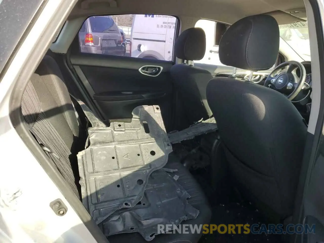 10 Photograph of a damaged car 3N1AB7AP9KY319816 NISSAN SENTRA 2019