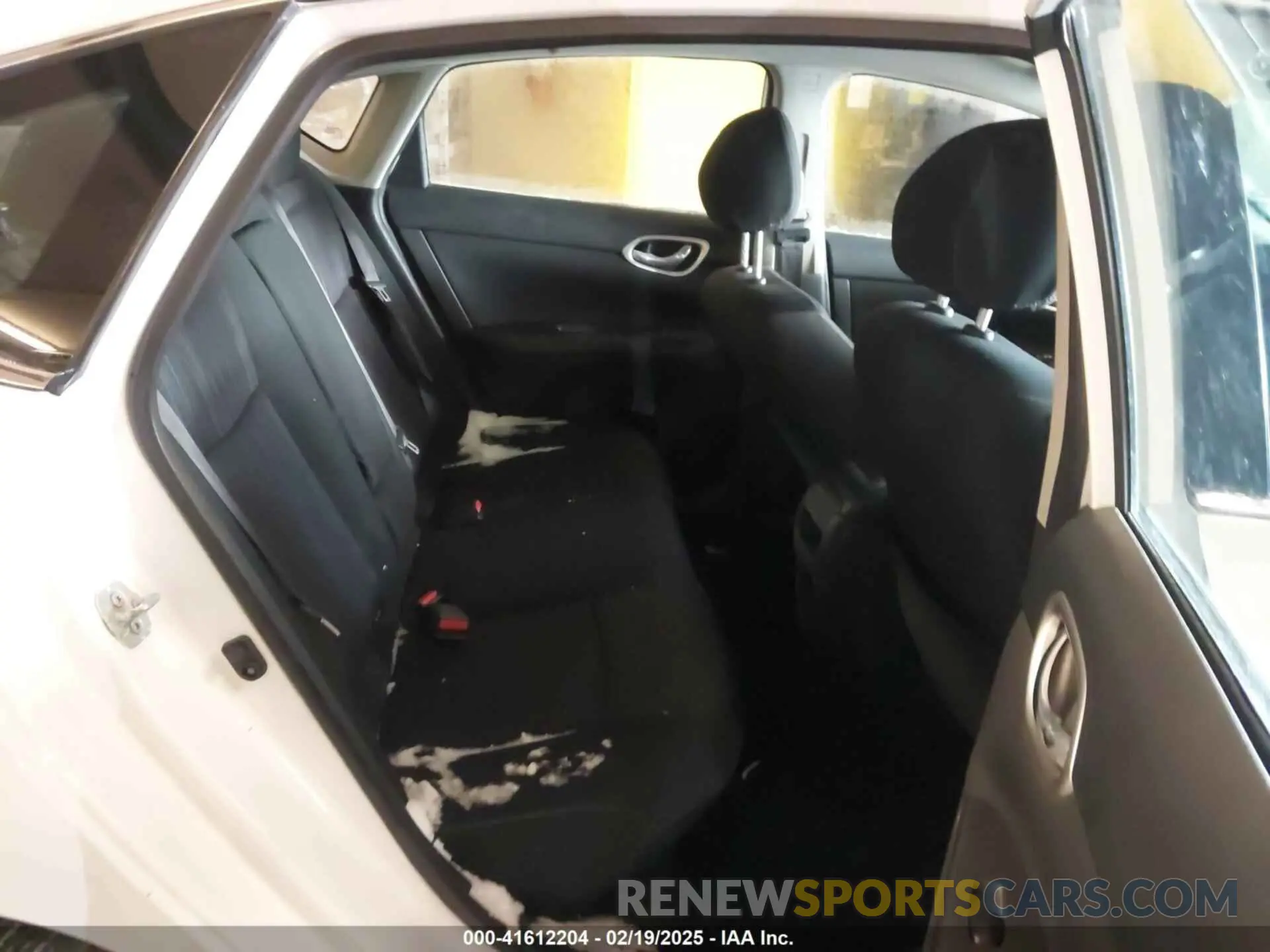 8 Photograph of a damaged car 3N1AB7AP9KY325065 NISSAN SENTRA 2019