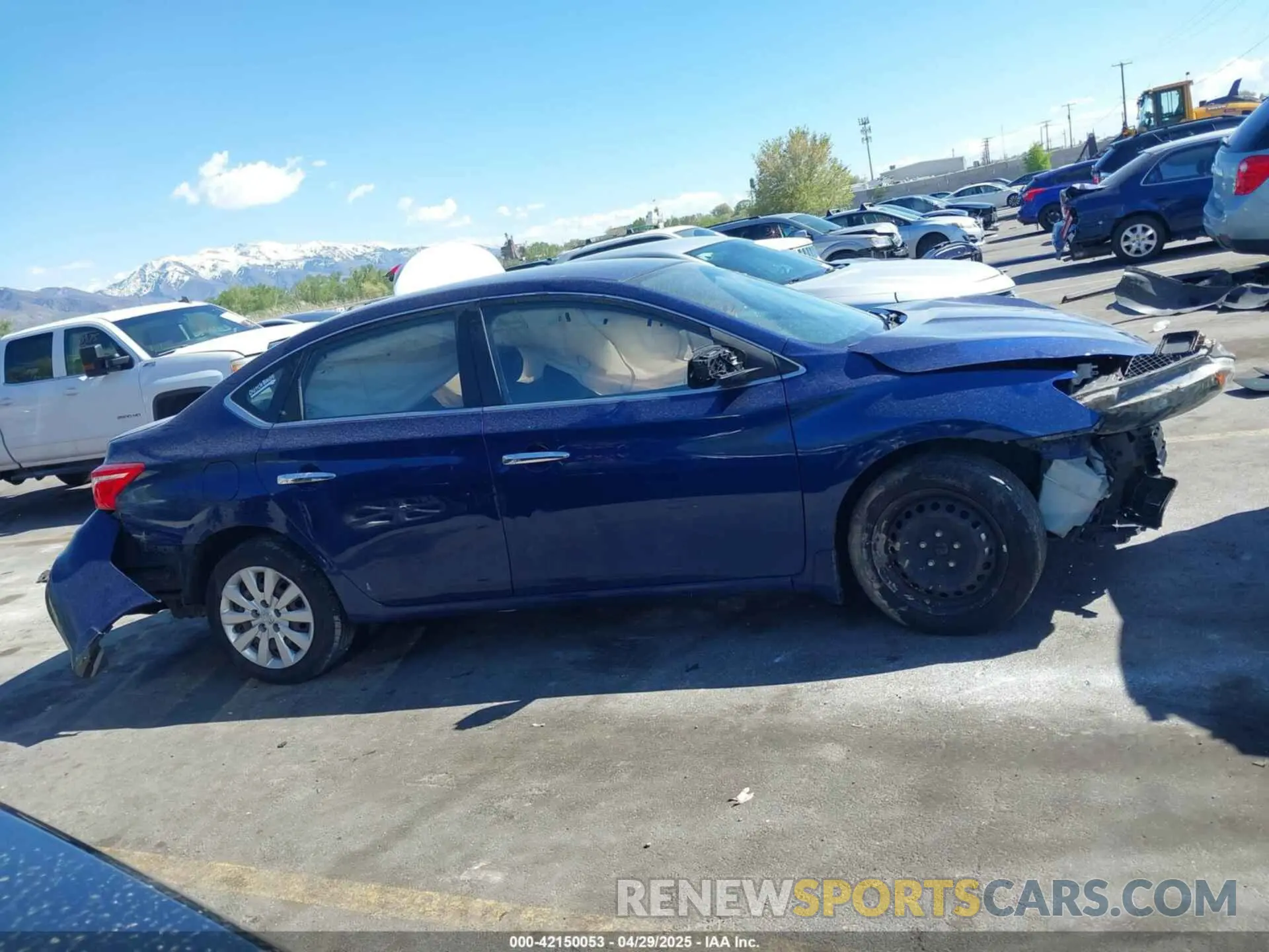 13 Photograph of a damaged car 3N1AB7AP9KY335904 NISSAN SENTRA 2019