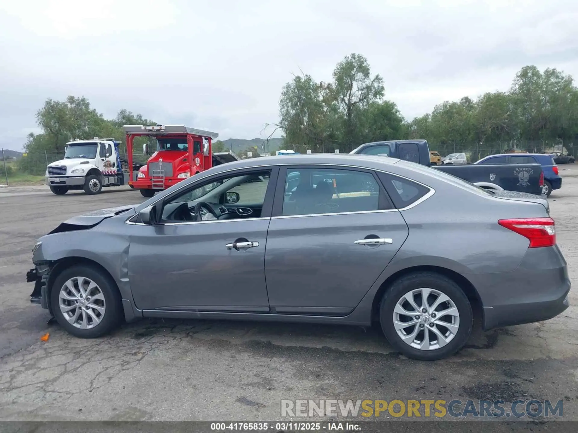 13 Photograph of a damaged car 3N1AB7AP9KY336504 NISSAN SENTRA 2019