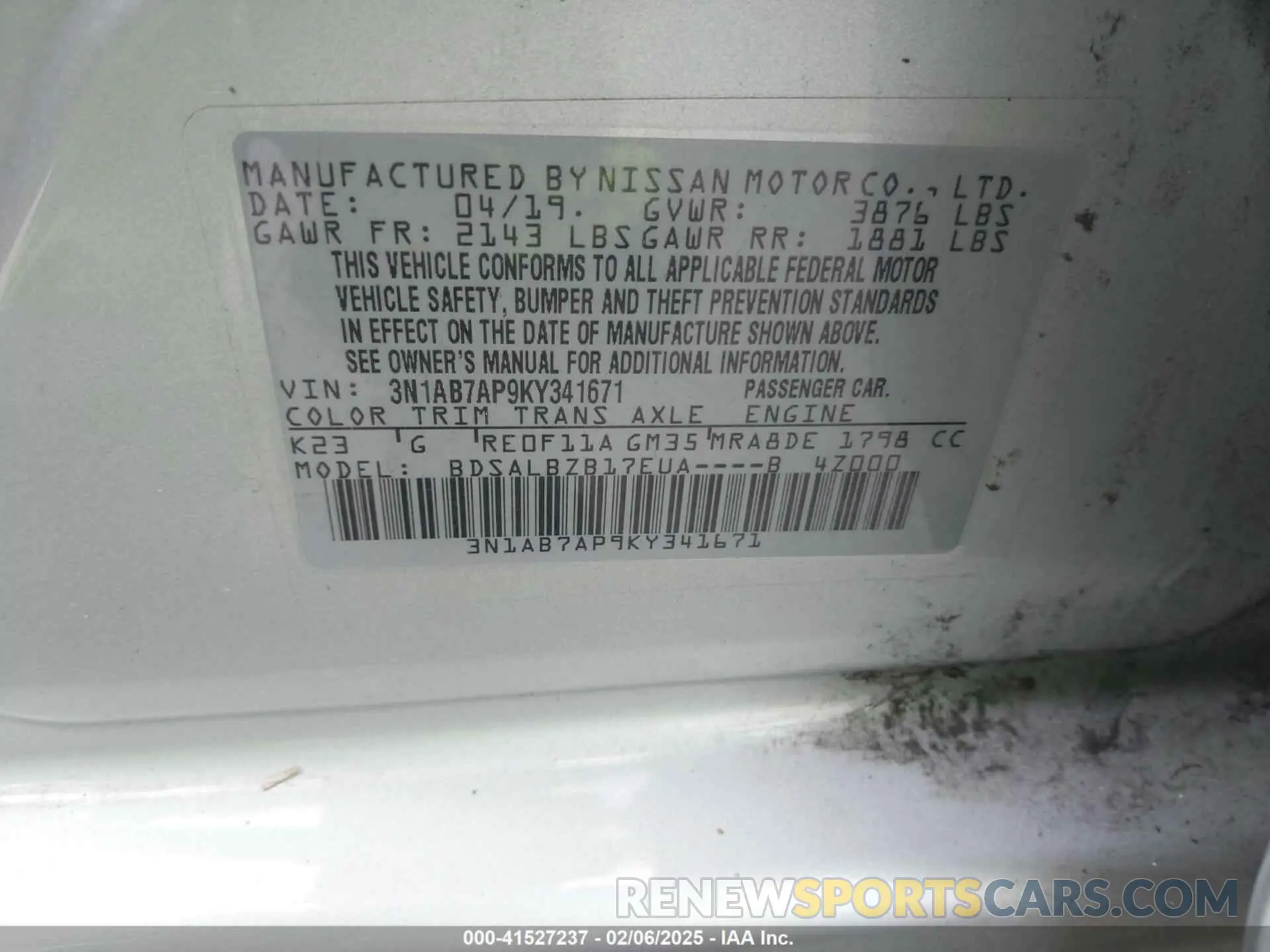 9 Photograph of a damaged car 3N1AB7AP9KY341671 NISSAN SENTRA 2019
