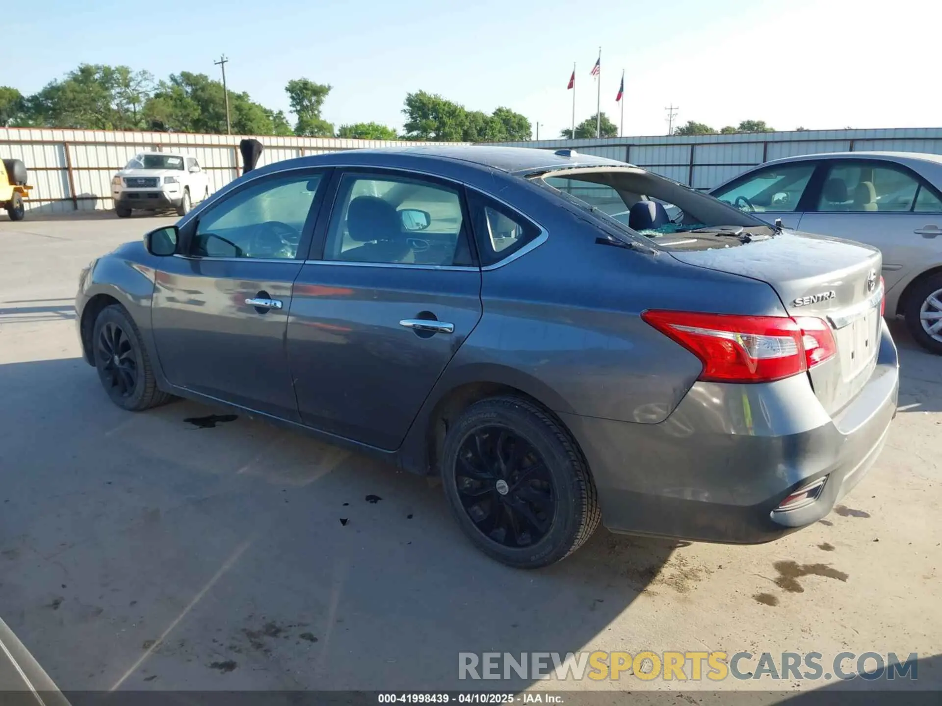 14 Photograph of a damaged car 3N1AB7AP9KY342030 NISSAN SENTRA 2019