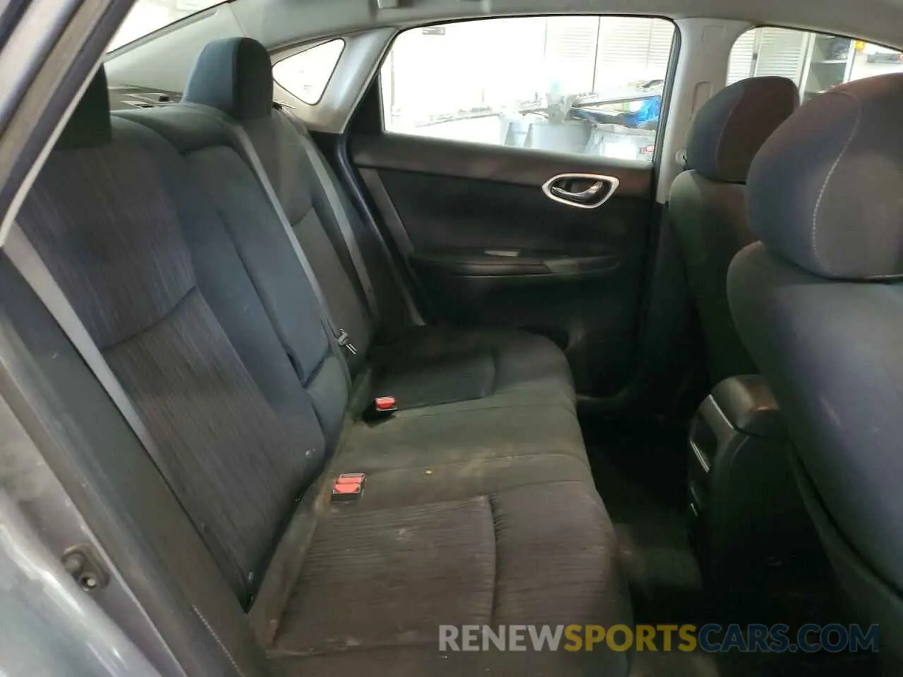 10 Photograph of a damaged car 3N1AB7AP9KY352895 NISSAN SENTRA 2019