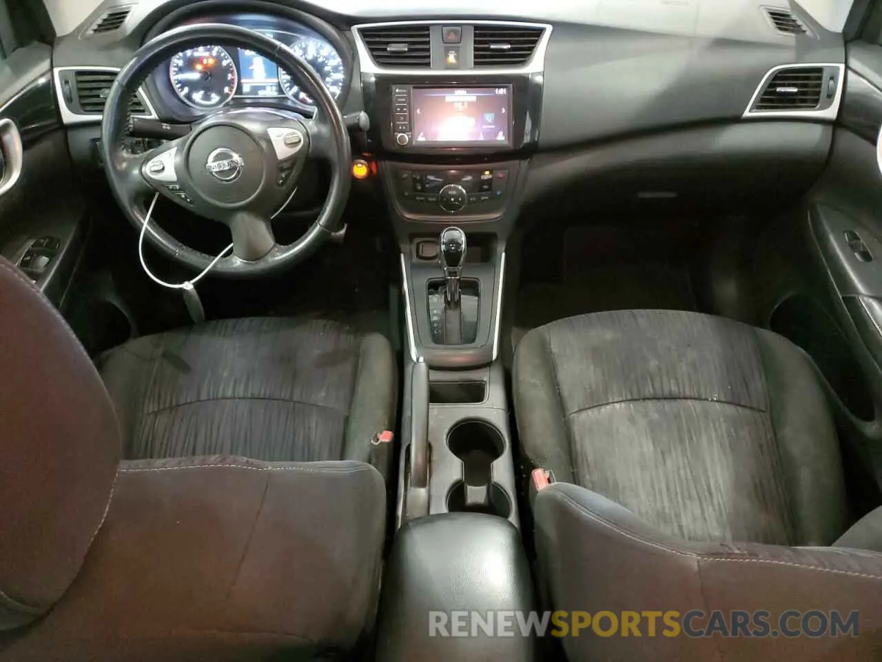 8 Photograph of a damaged car 3N1AB7AP9KY352895 NISSAN SENTRA 2019