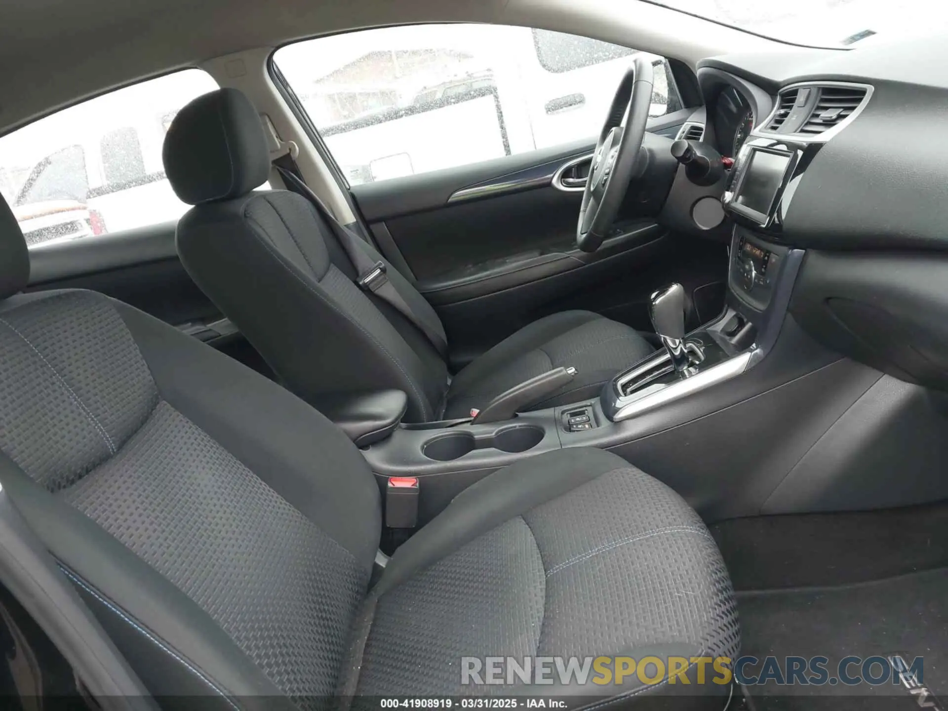 5 Photograph of a damaged car 3N1AB7AP9KY364397 NISSAN SENTRA 2019