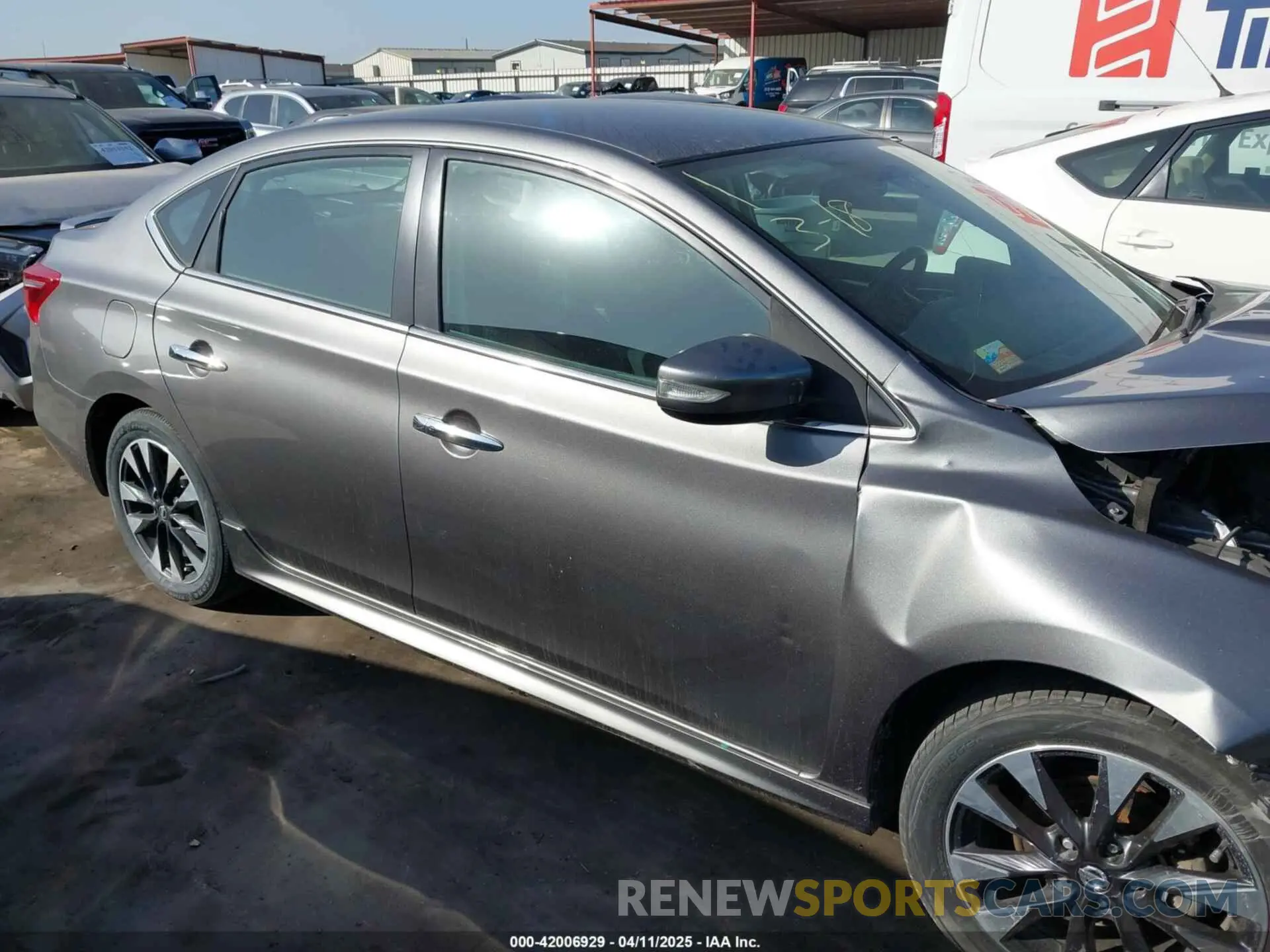 14 Photograph of a damaged car 3N1AB7AP9KY368000 NISSAN SENTRA 2019