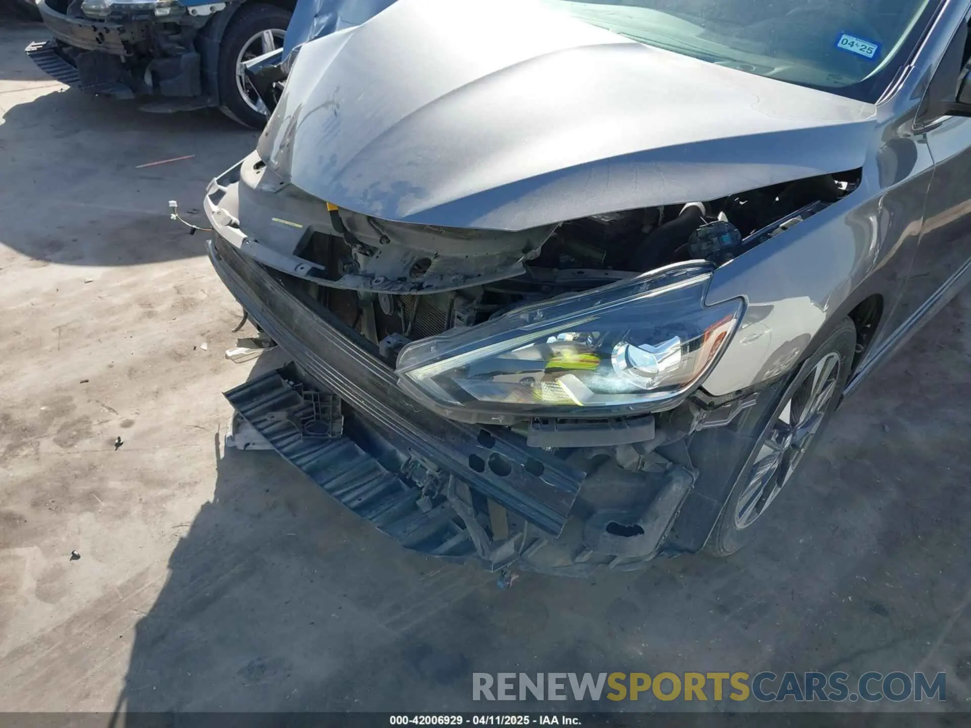 19 Photograph of a damaged car 3N1AB7AP9KY368000 NISSAN SENTRA 2019