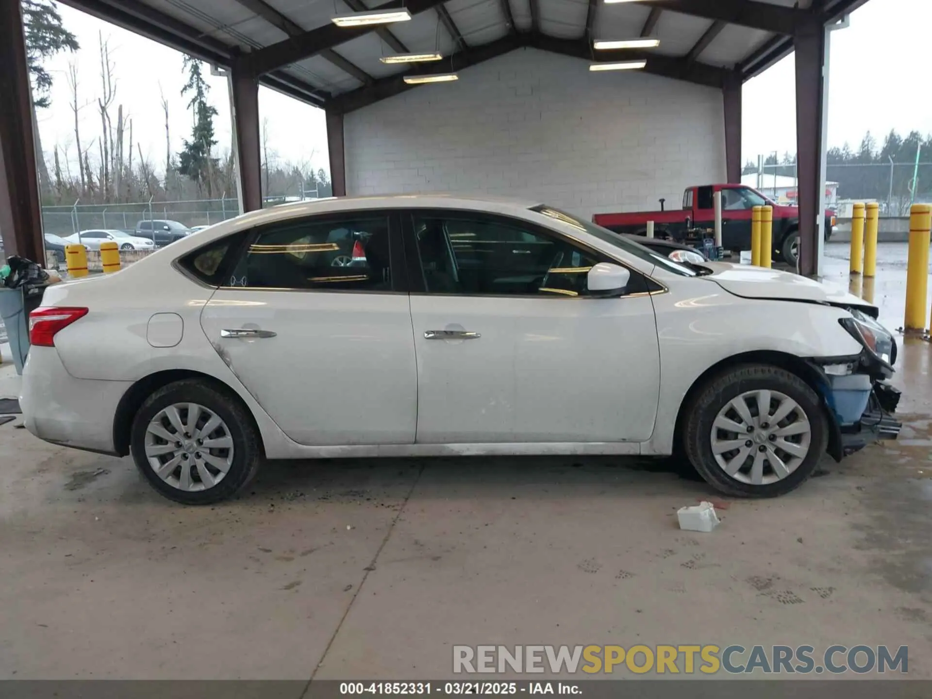 14 Photograph of a damaged car 3N1AB7AP9KY371589 NISSAN SENTRA 2019