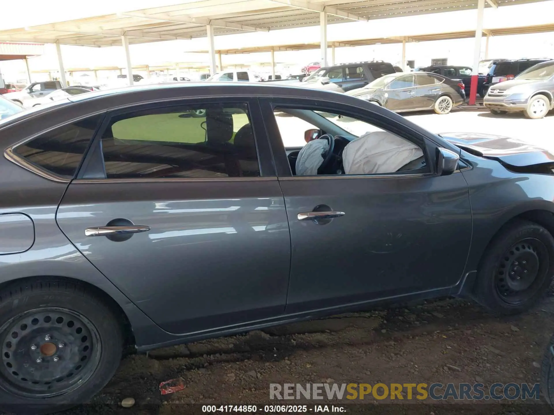13 Photograph of a damaged car 3N1AB7AP9KY388697 NISSAN SENTRA 2019