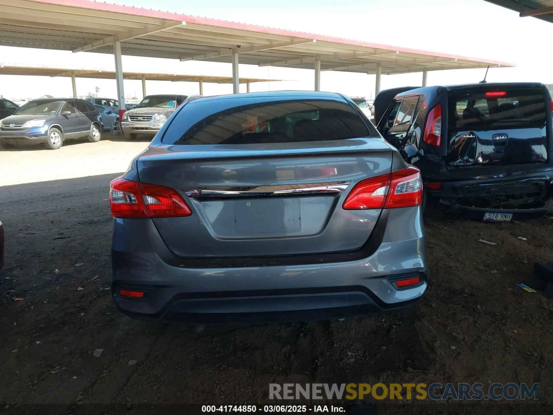 16 Photograph of a damaged car 3N1AB7AP9KY388697 NISSAN SENTRA 2019